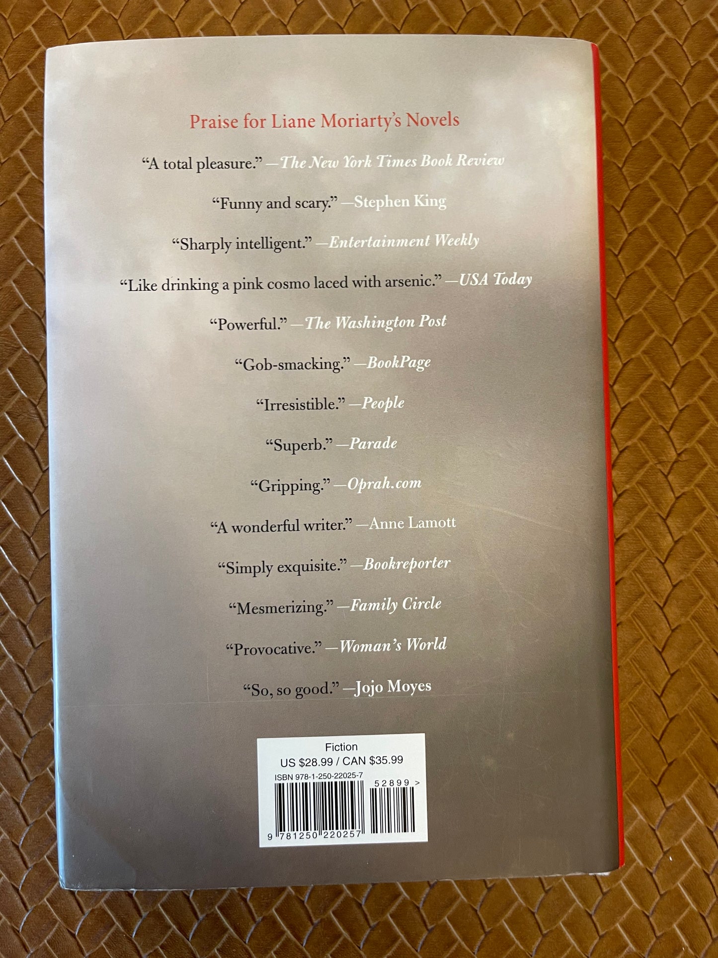 Apples Never Fall by Liane Moriarty (Hardcover)
