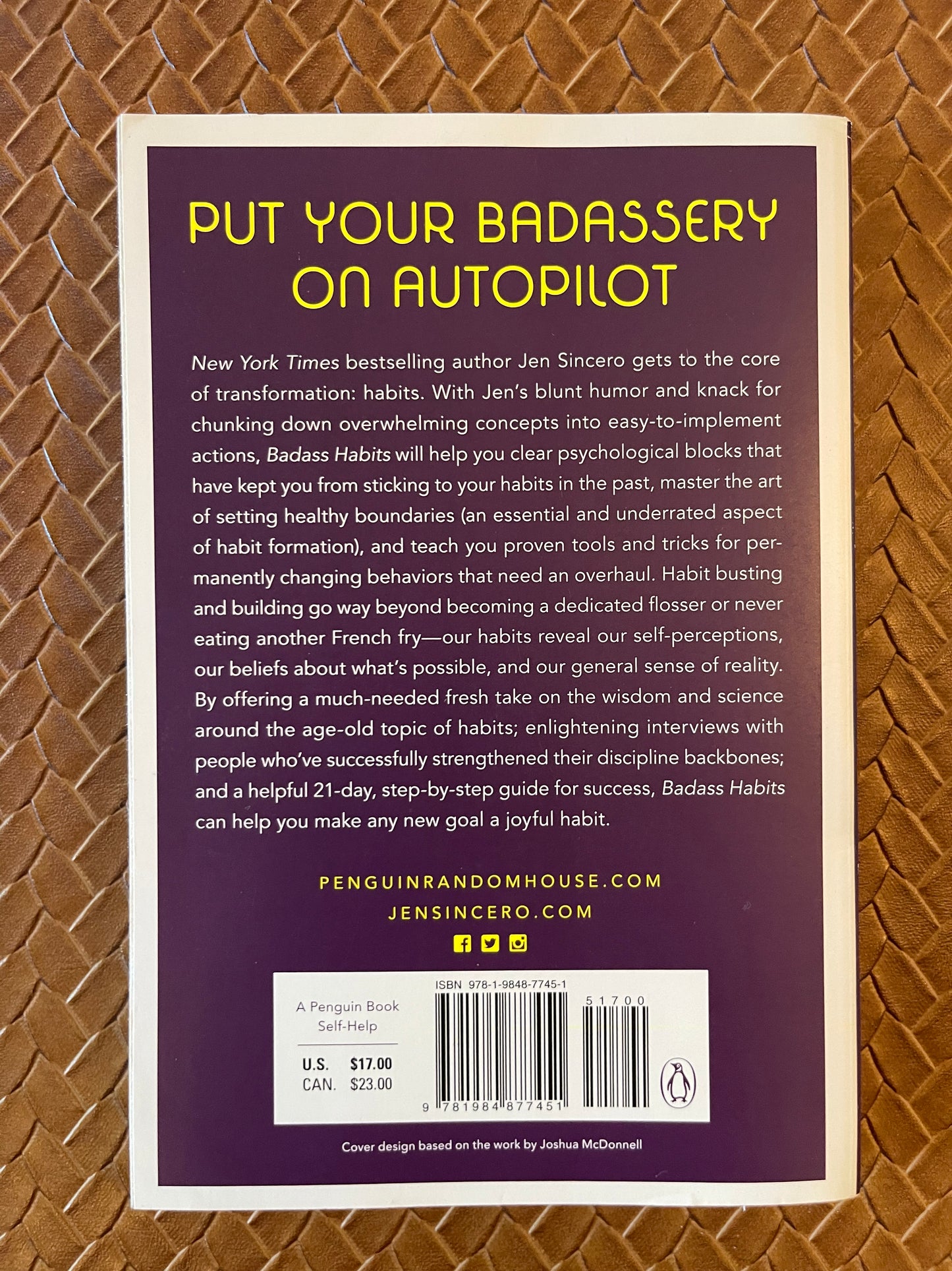 Badass Habits: Cultivate the Awareness, Boundaries, and Daily Upgrades You Need to Make Them Stick by Jen Sincero (Paperback)