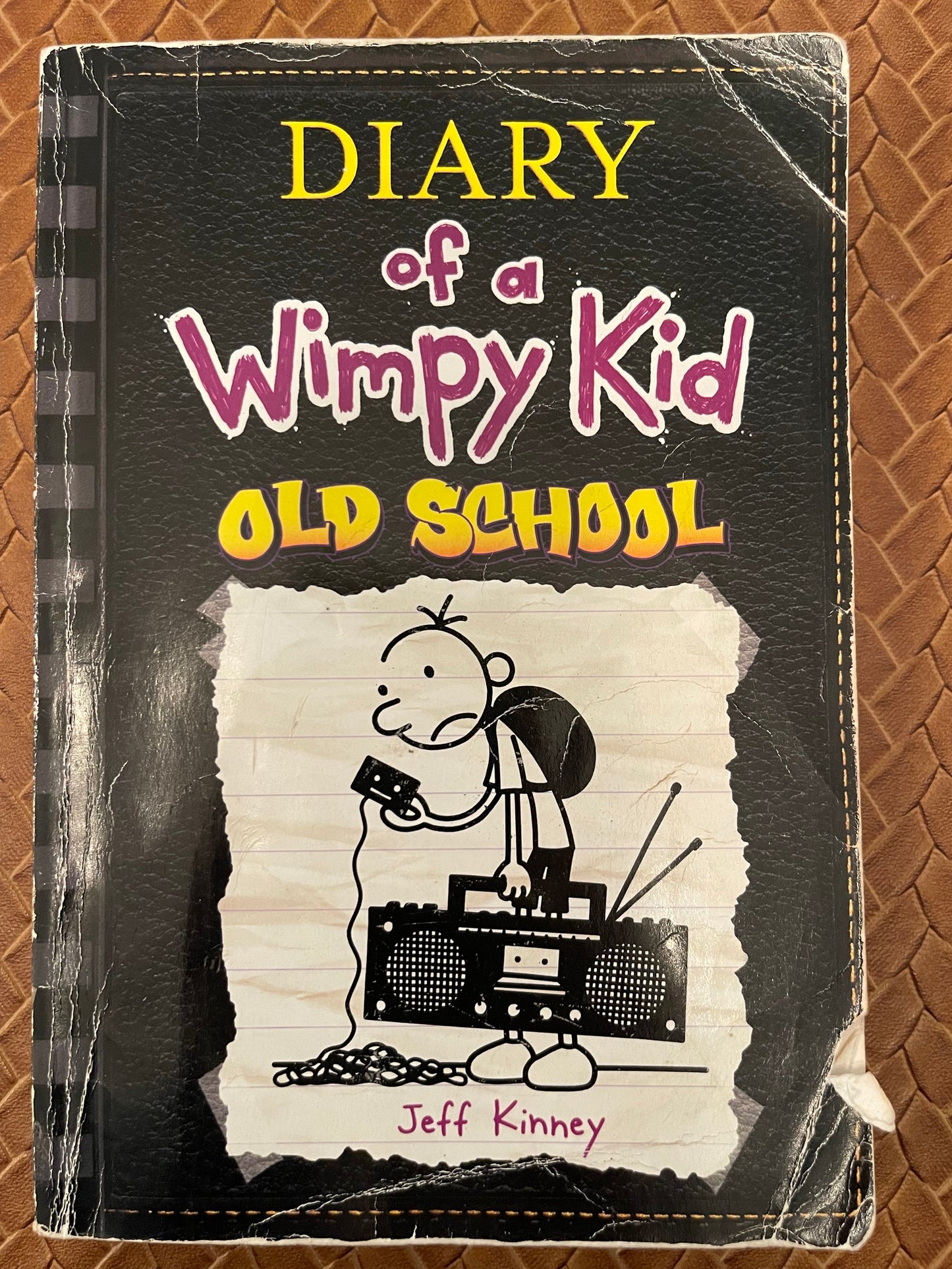 Diary of a Wimpy Kid #10: Old School by Jeff Kinney