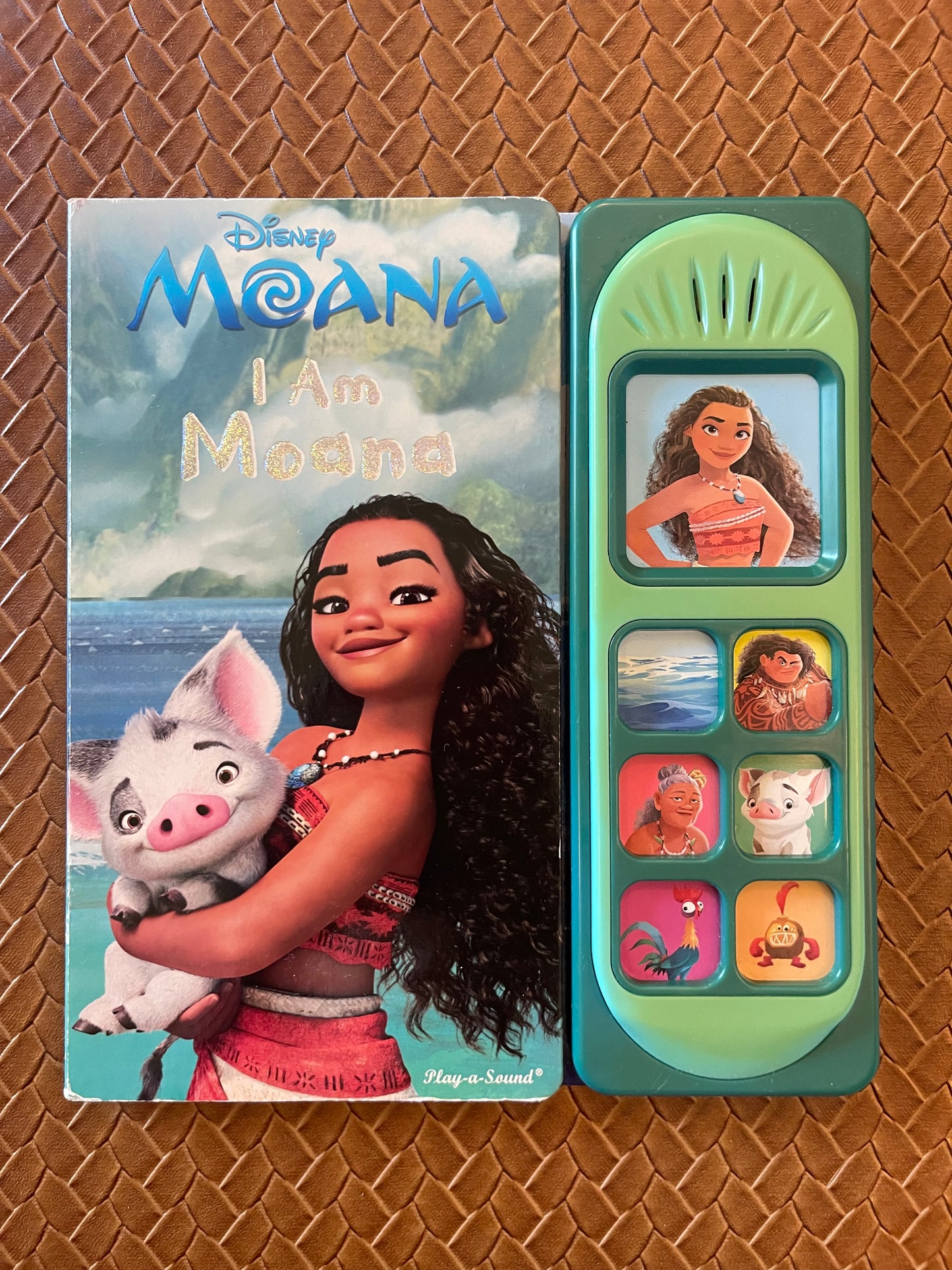 Disney Moana - I Am Moana (Board Book)