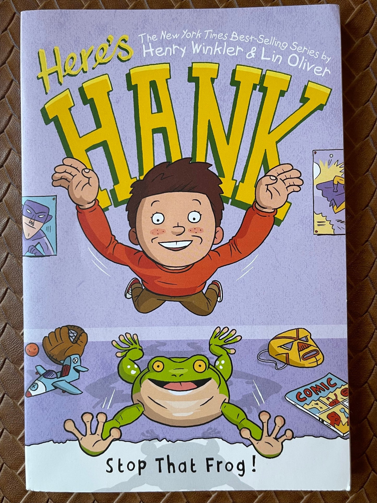 Stop That Frog! (Here's Hank #3) by Henry Winkler, Lin Oliver, Scott Garrett (Illustrations)