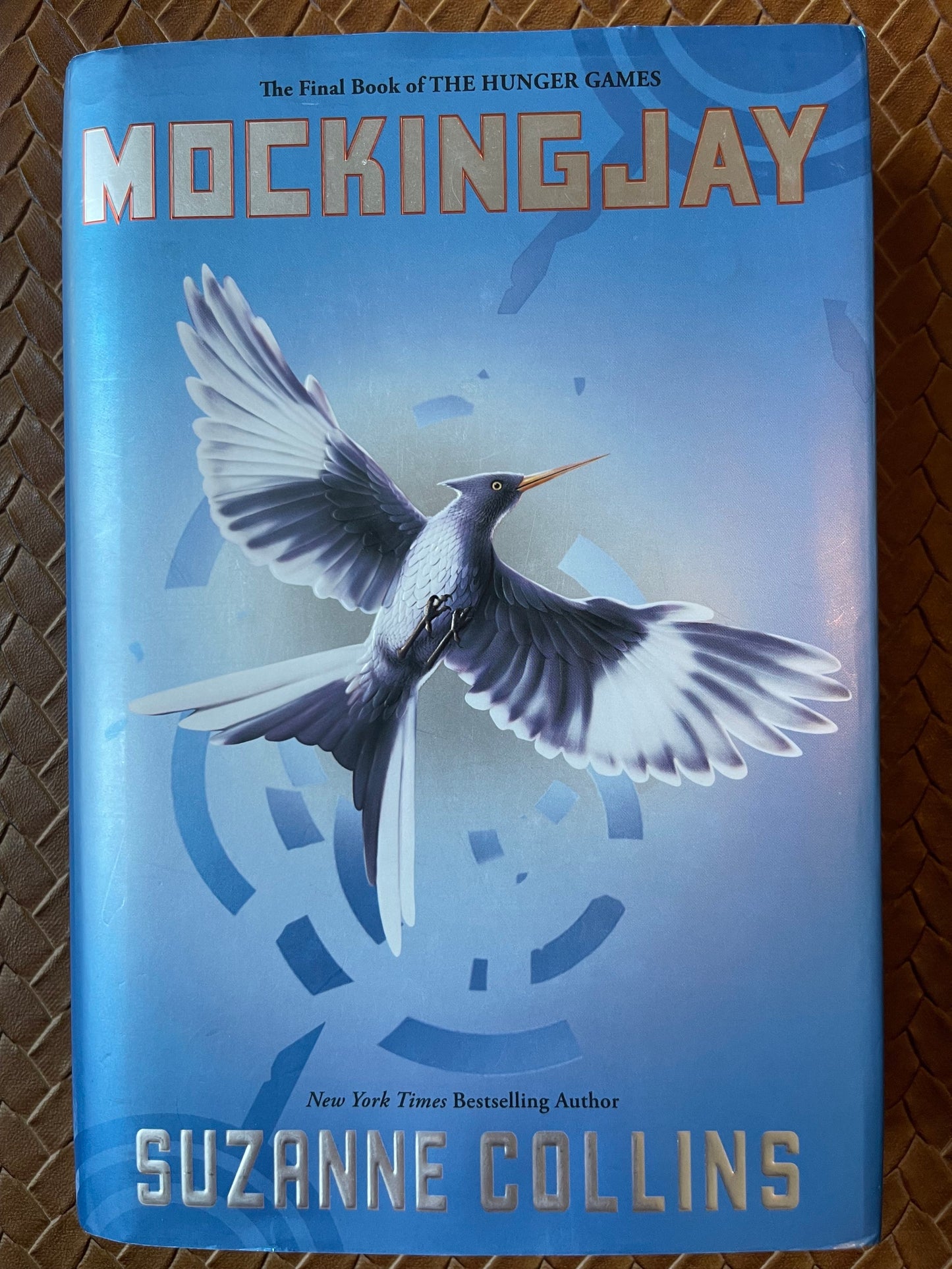 Mockingjay (The Hunger Games #3) by Suzanne Collins