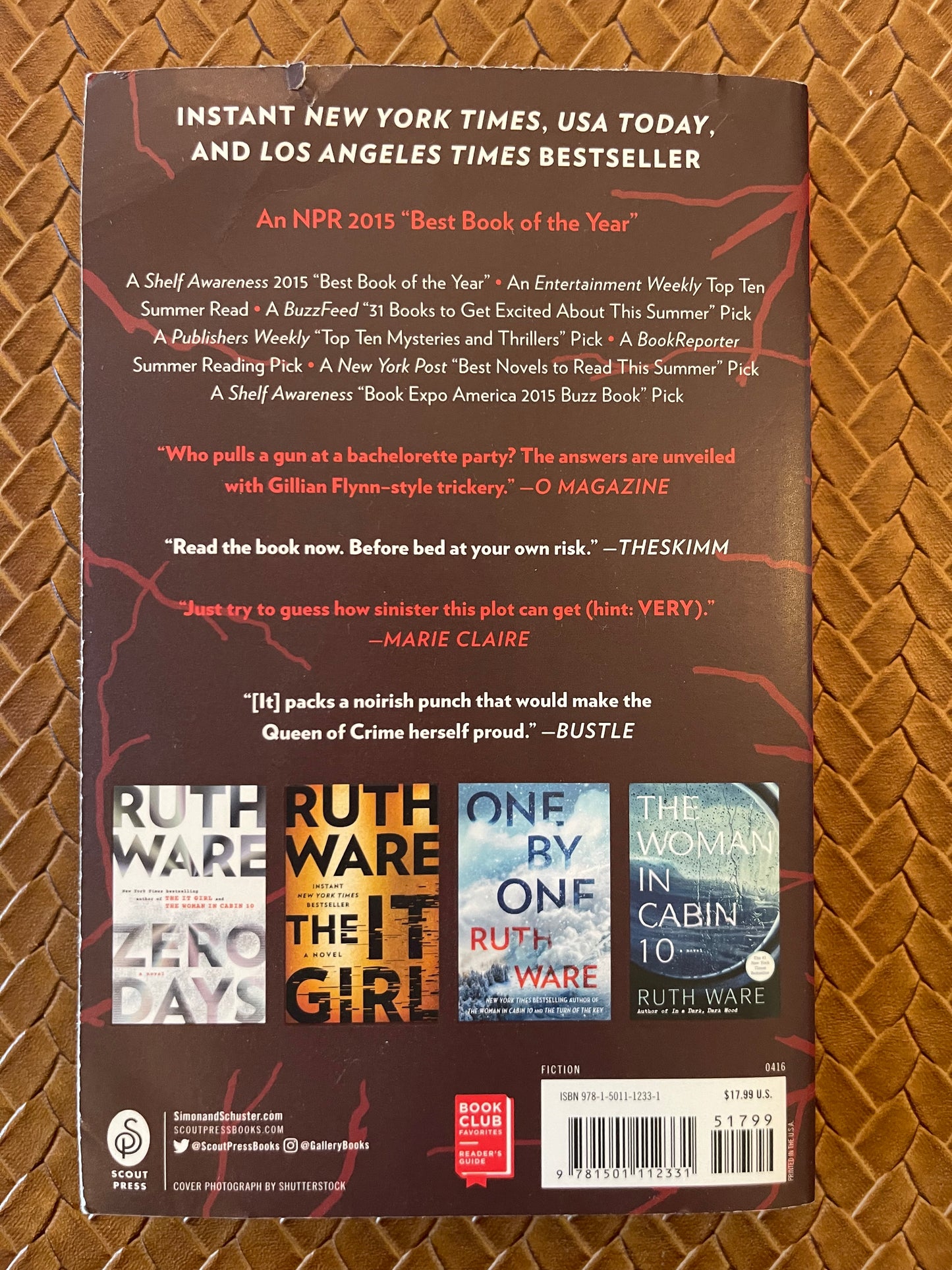 In a Dark, Dark Wood by Ruth Ware (Paperback)