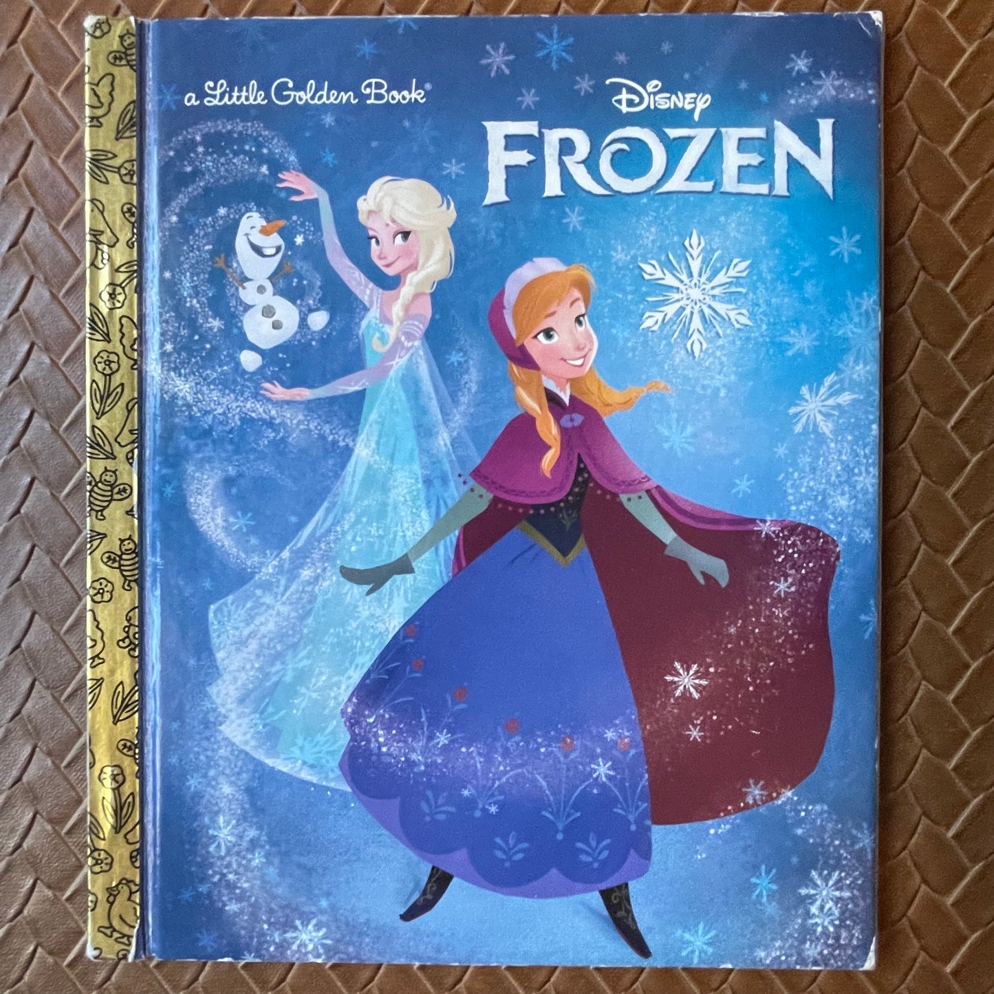 Disney Frozen (Little Golden Book) by Victoria Saxon