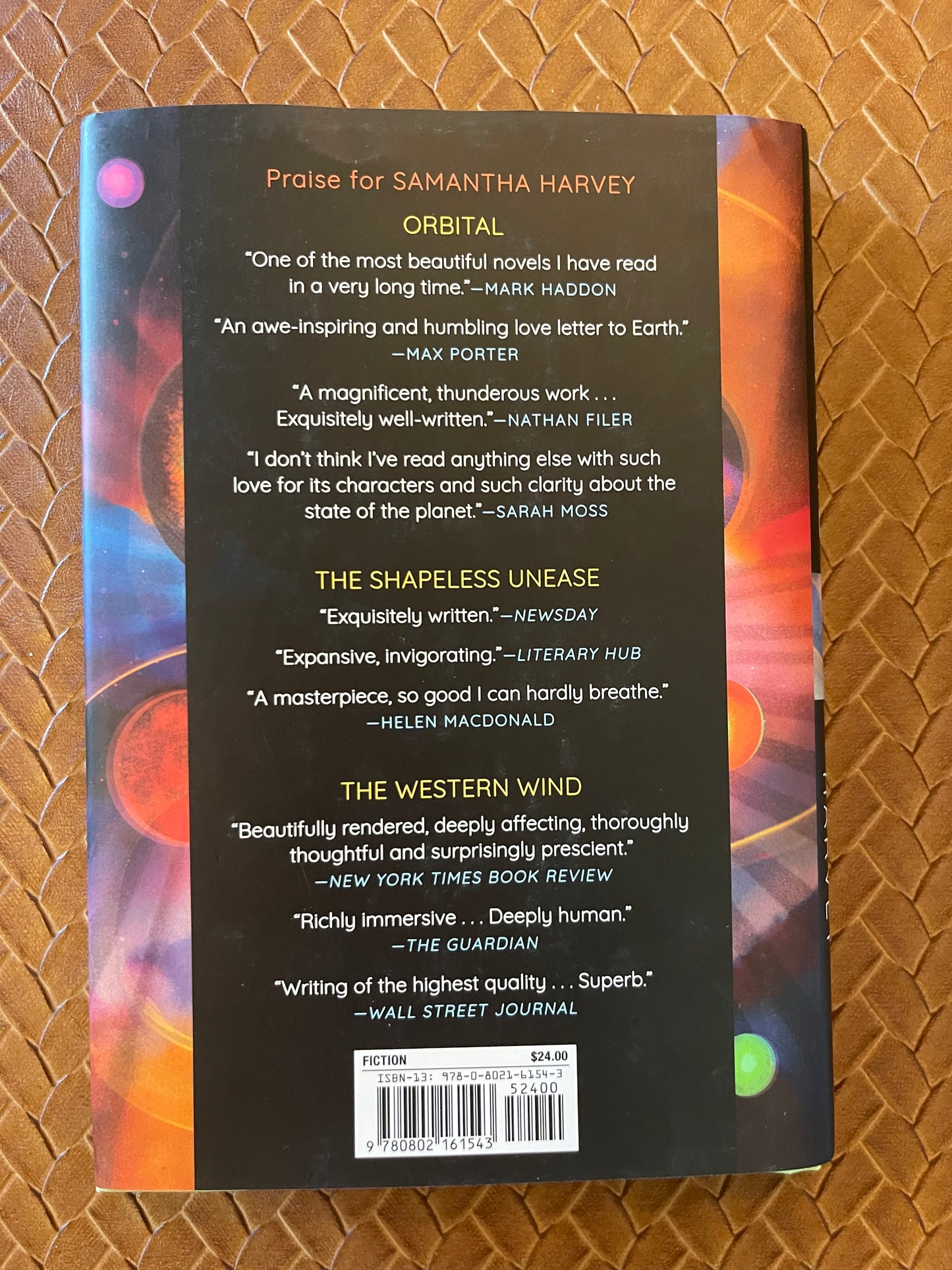Orbital by Samantha Harvey (Hardcover)
