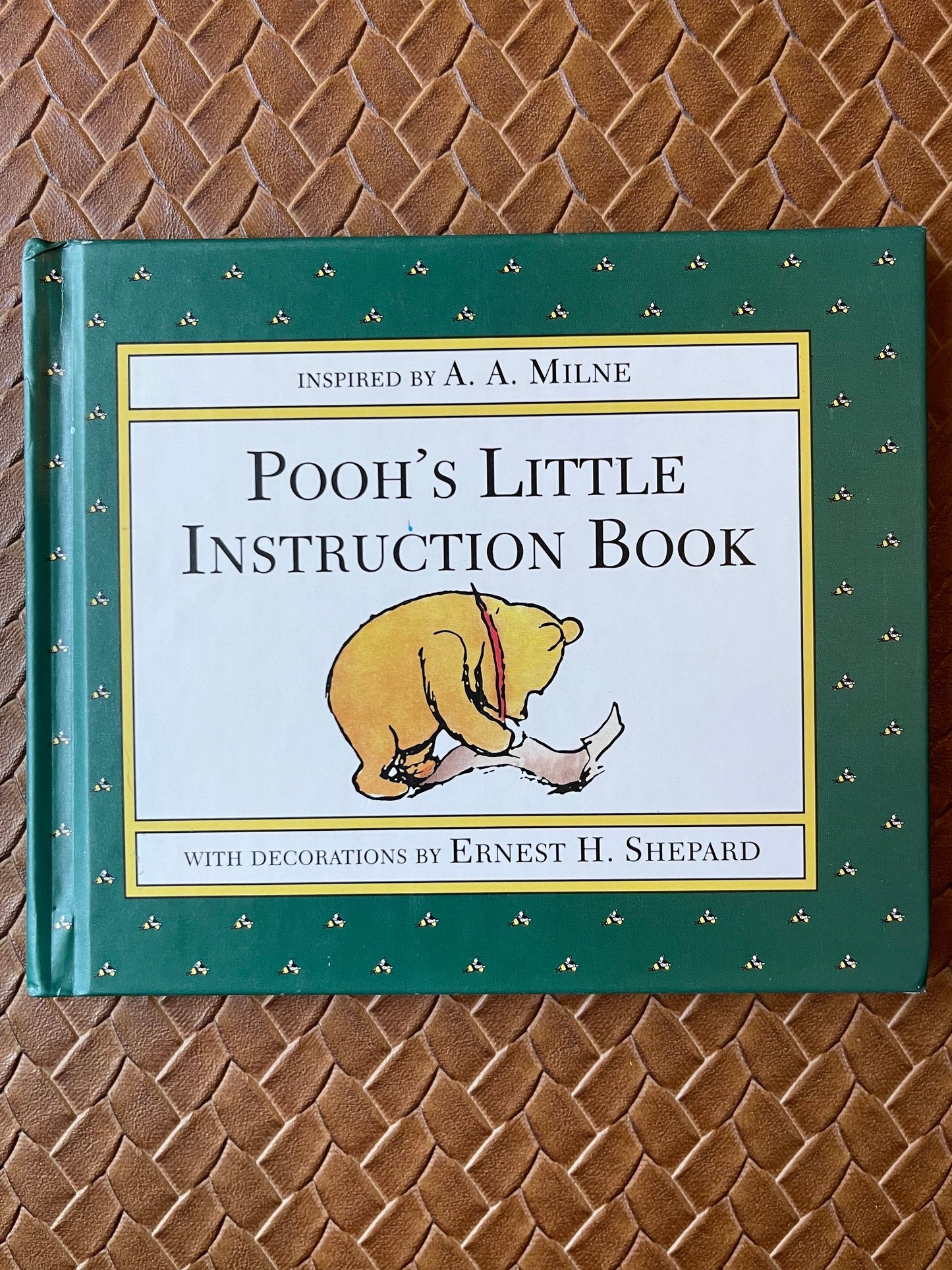 Pooh's Little Instruction Book by Joan Powers, Ernest H. Shepard (Illustrations)