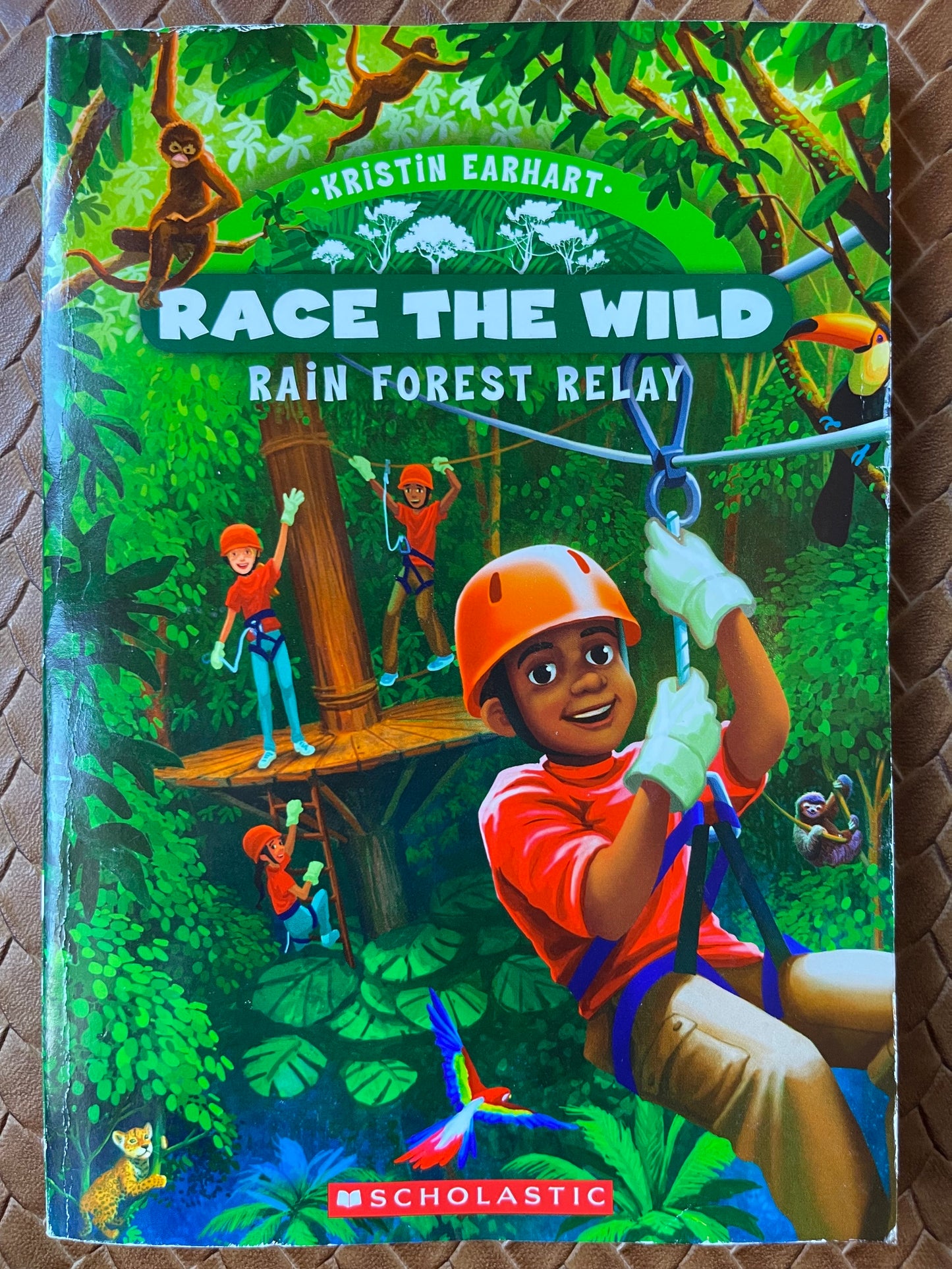 Rain Forest Relay (Race the Wild #1) by Kristin Earhart