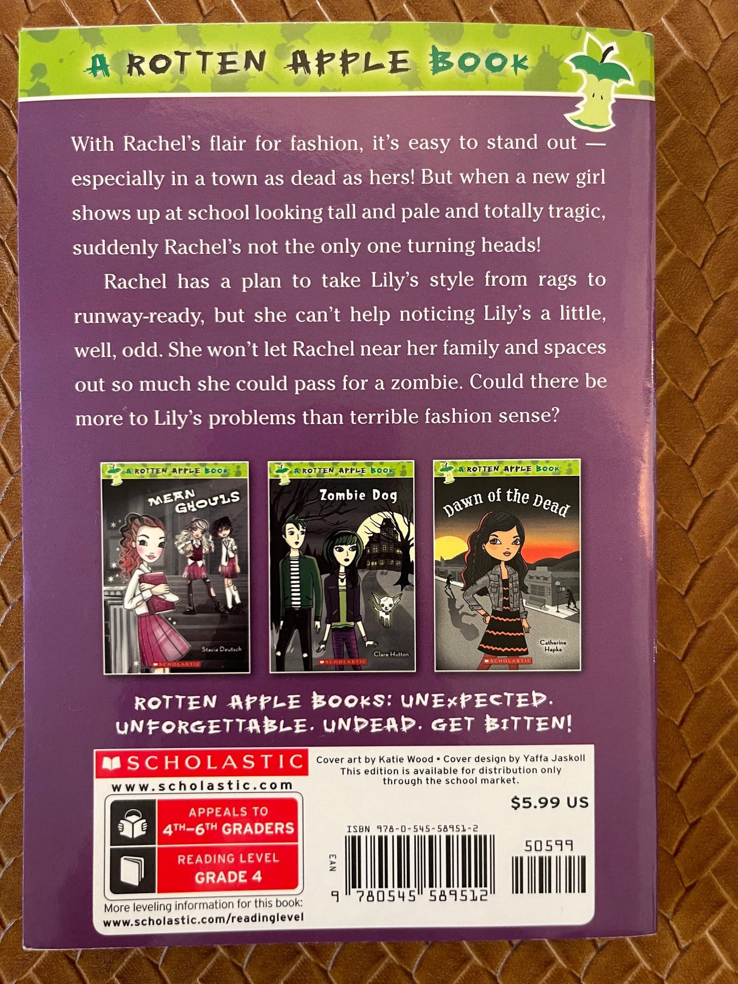 Rotten Apple #3: Drop-Dead Gorgeous by Elizabeth Lenhard (Paperback)