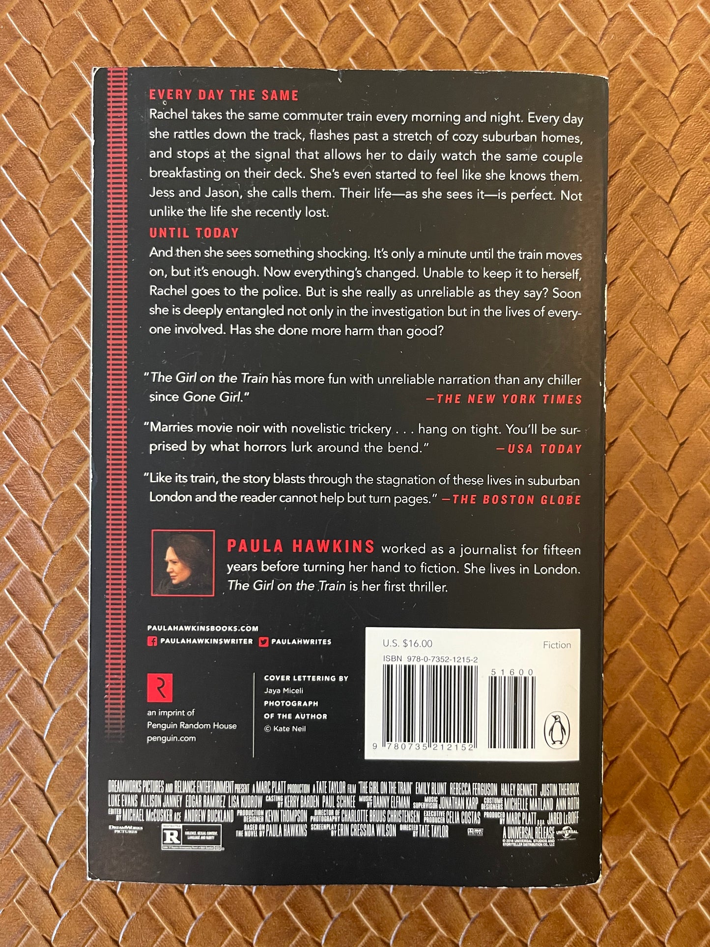 The Girl on the Train by Paula Hawkins (Paperback - Movie Cover)