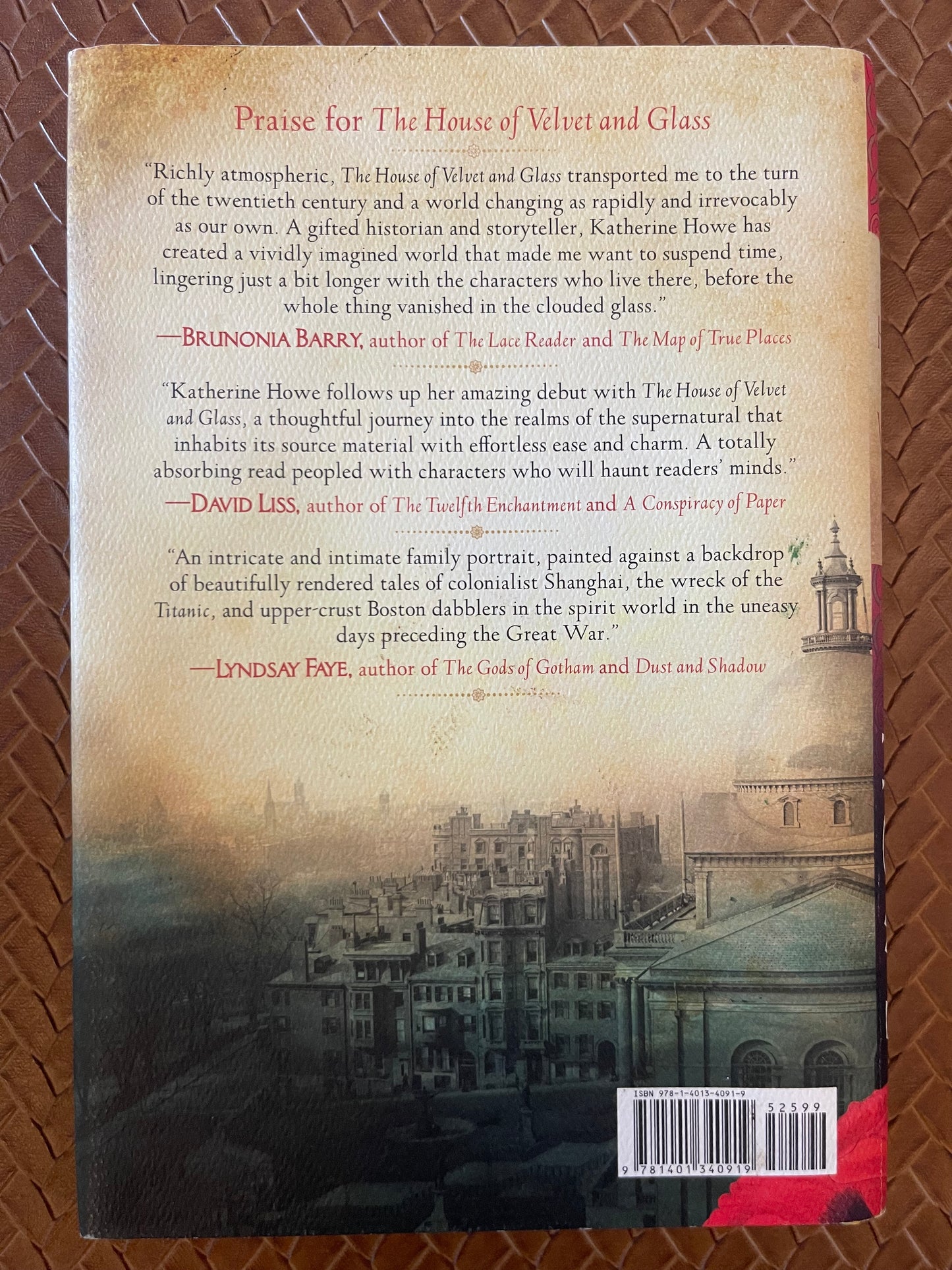 The House of Velvet and Glass by Katherine Howe (Hardcover)