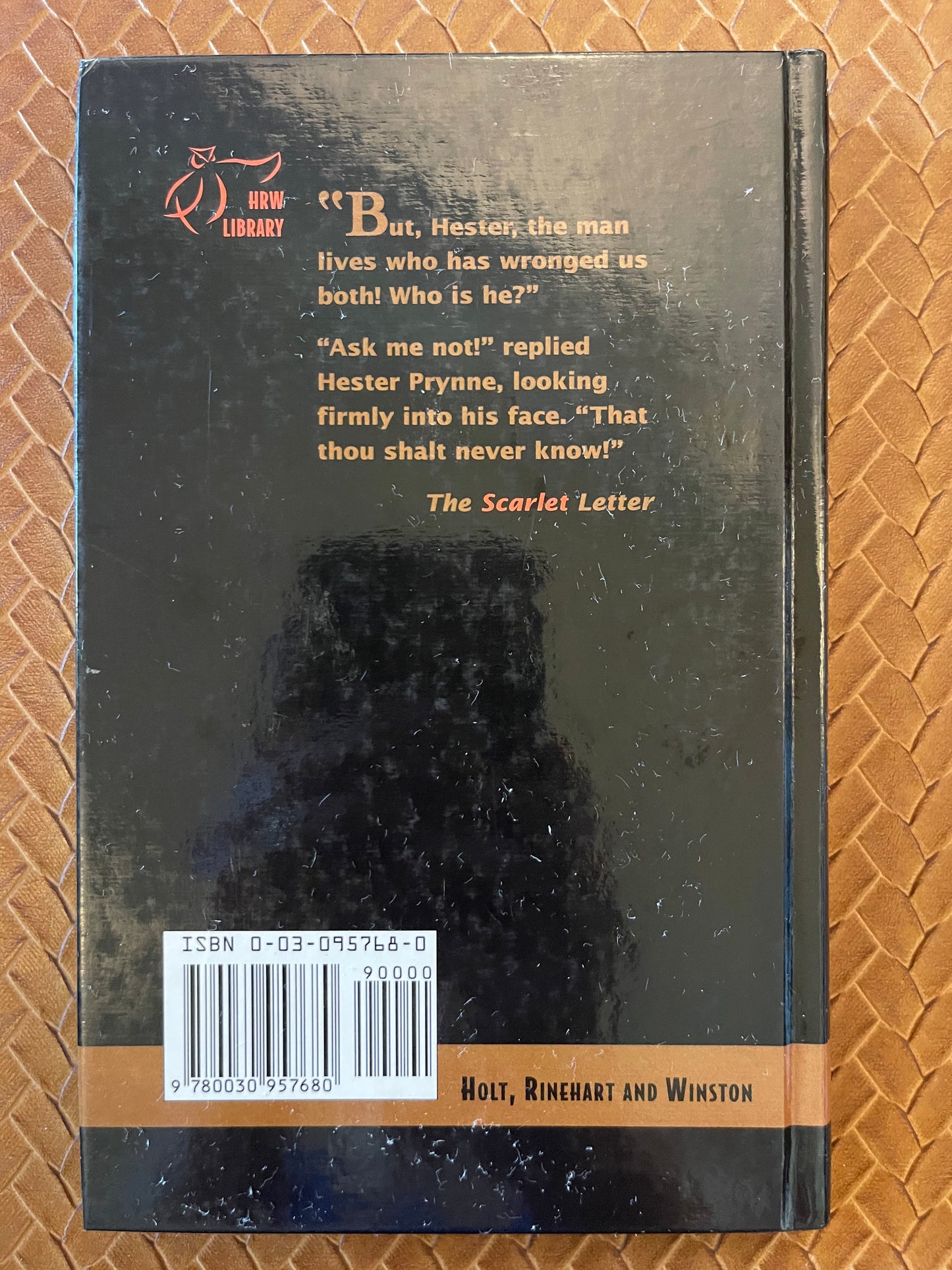 The Scarlet Letter: With Connections by Nathaniel Hawthorne (Hardcover)