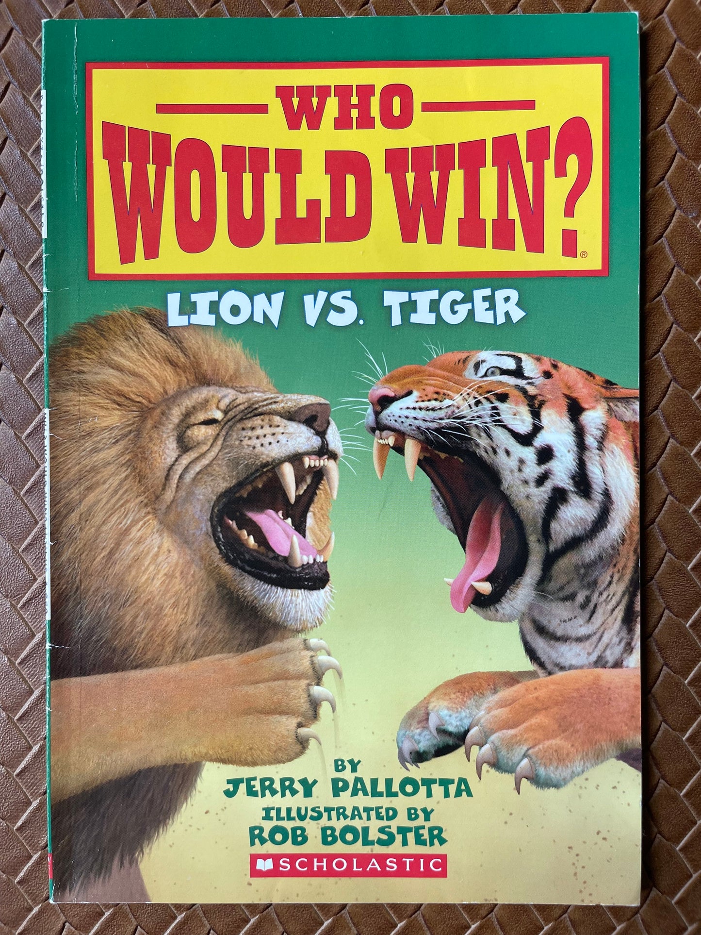 Lion vs. Tiger (Who Would Win?) by Jerry Pallotta, Rob Bolster (Illustrator)