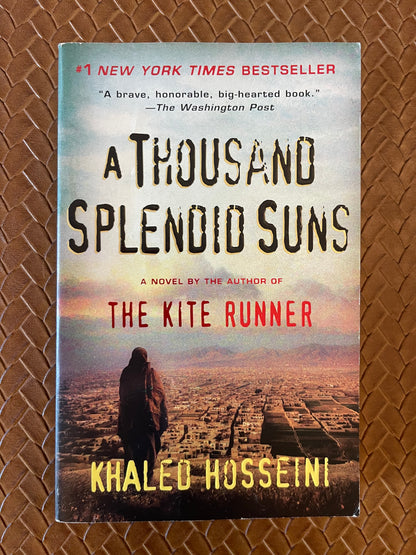 A Thousand Splendid Suns by Khaled Hosseini (Paperback)