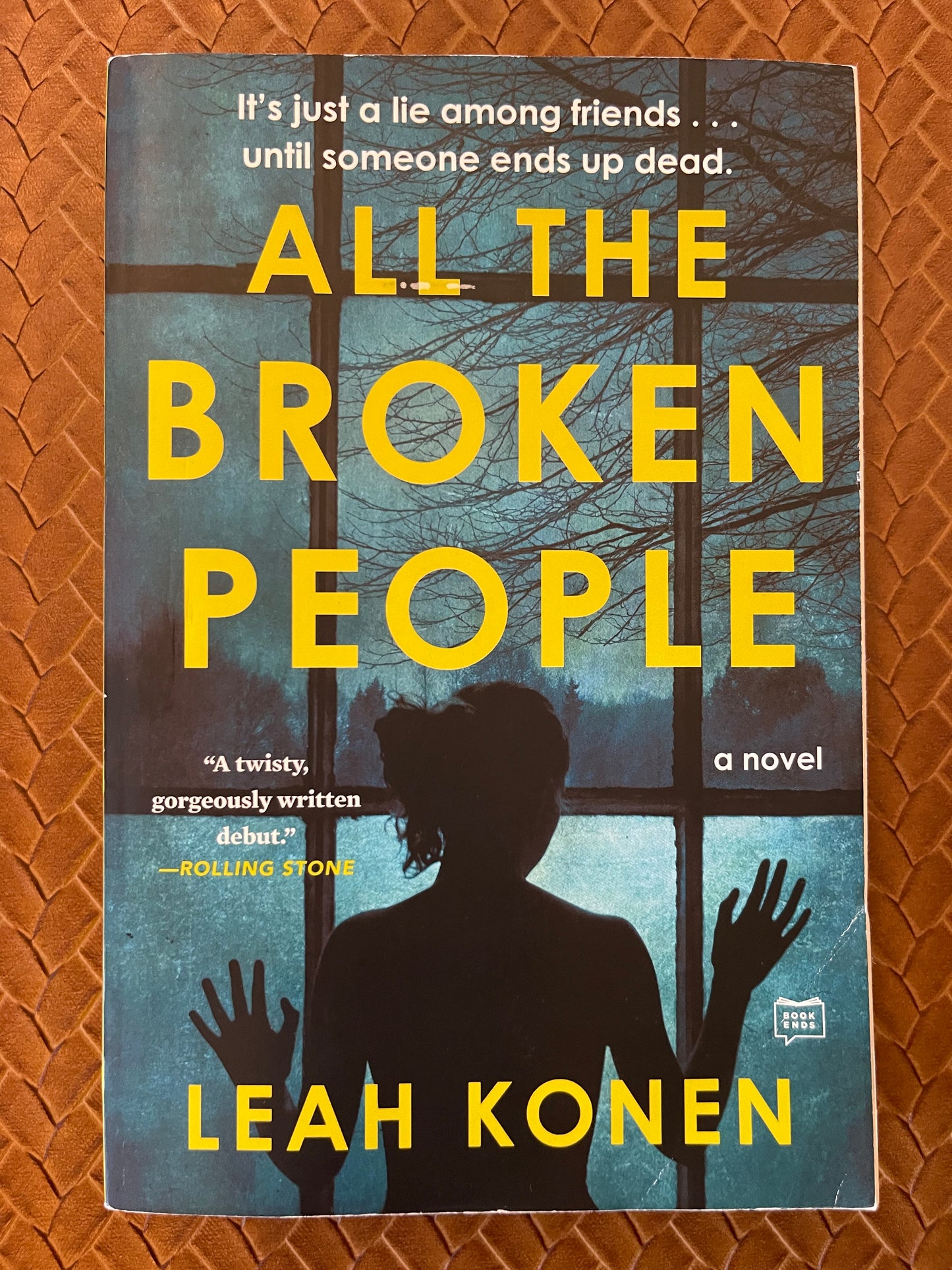 All the Broken People by Leah Konen (Paperback)
