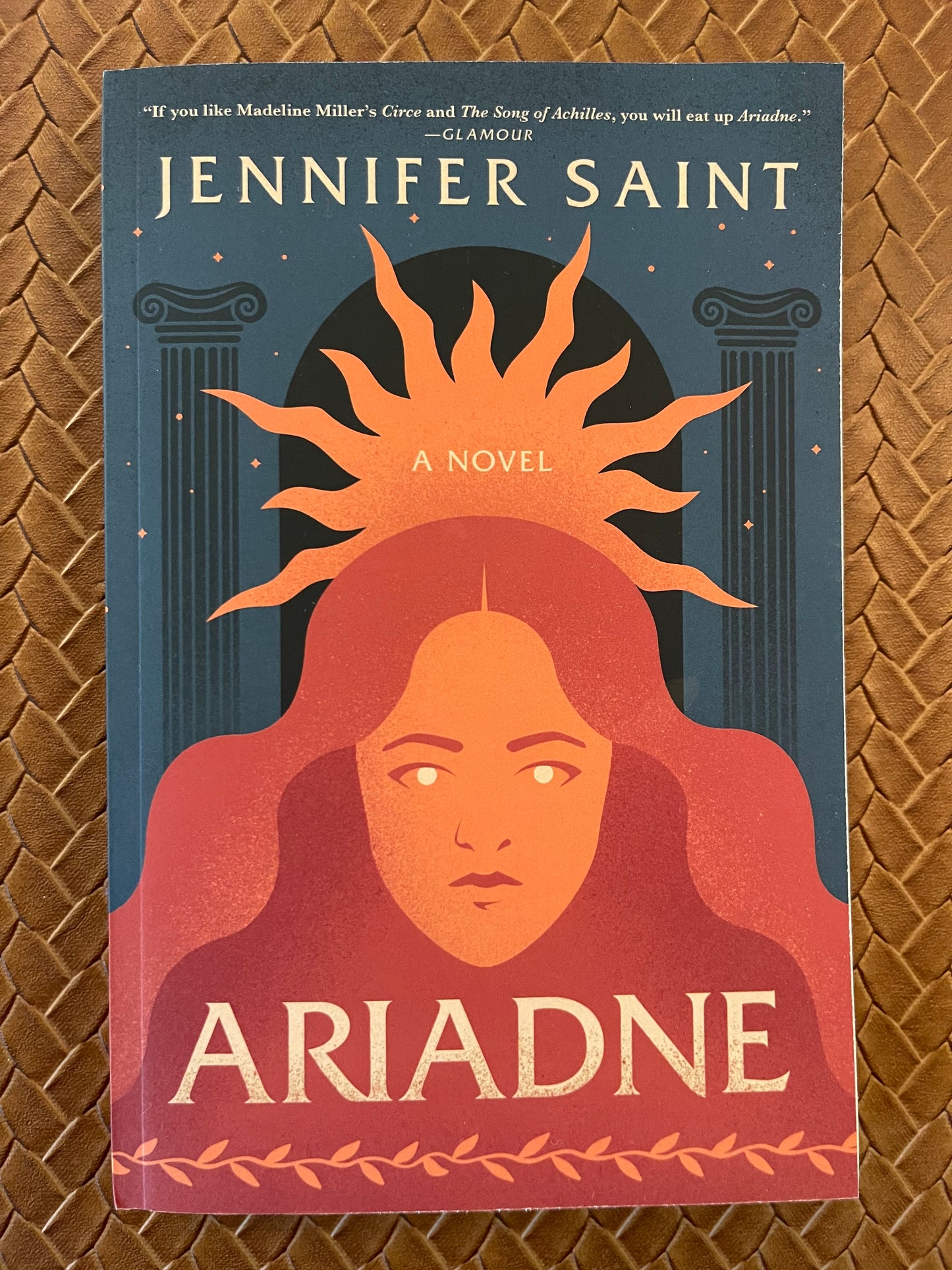 Ariadne by Jennifer Saint (Paperback)