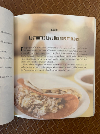 Austin Breakfast Tacos: The Story of the Most Important Taco of the Day by Mando Rayo, Jarod Neece, Joel Salcido, Dennis Burnett (Paperback)