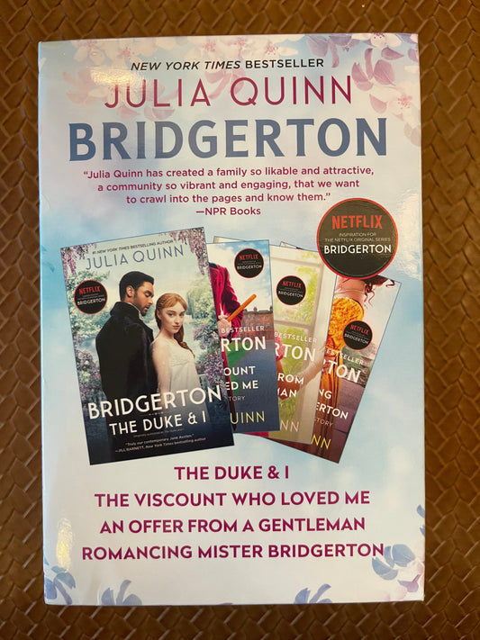 Bridgerton Boxed Set 1-4: by Julia Quinn (Paperback)