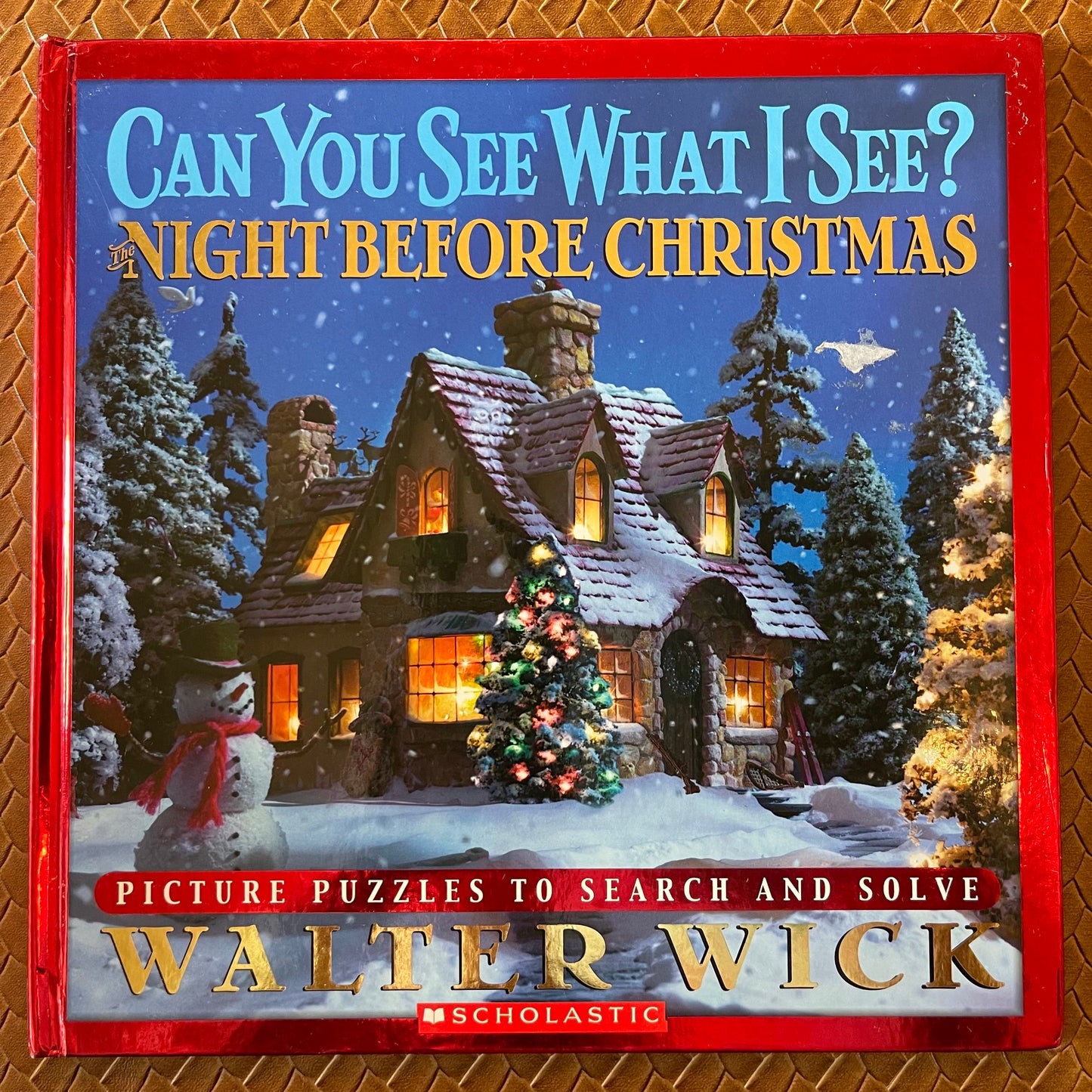 Can You See What I See? The Night Before Christmas by Walter Wick