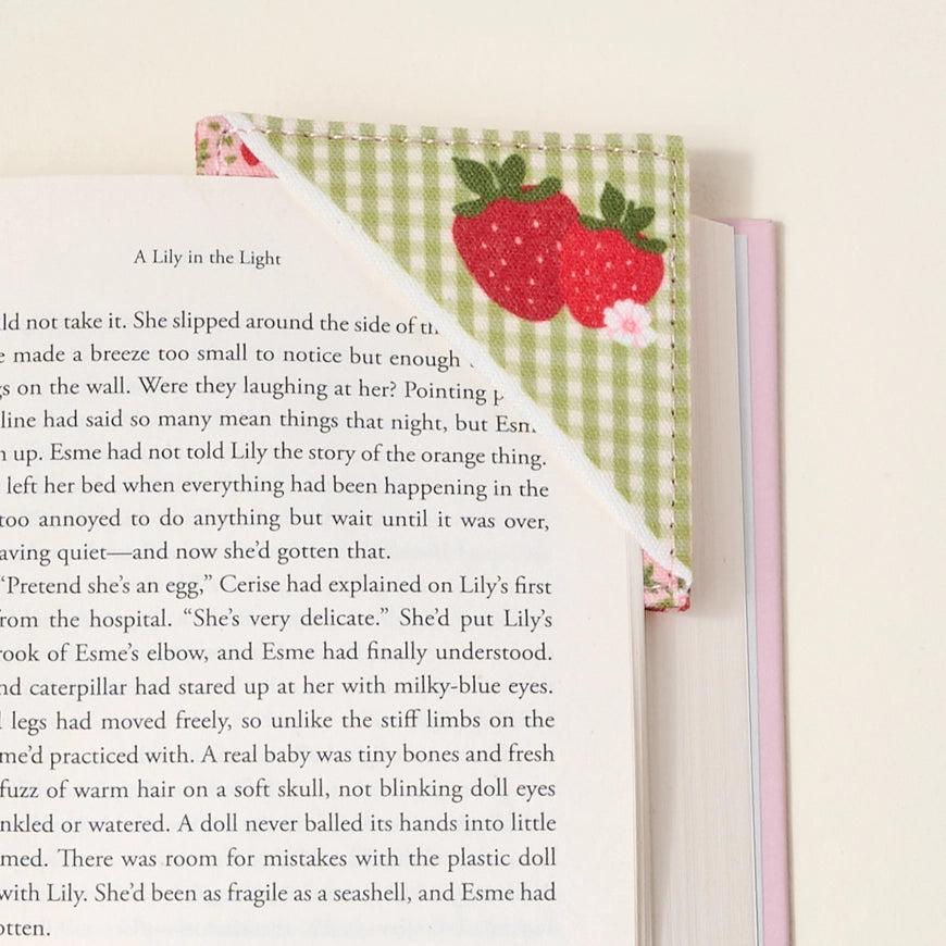 Corner Keeper Fabric Bookmark-Strawberry Fields