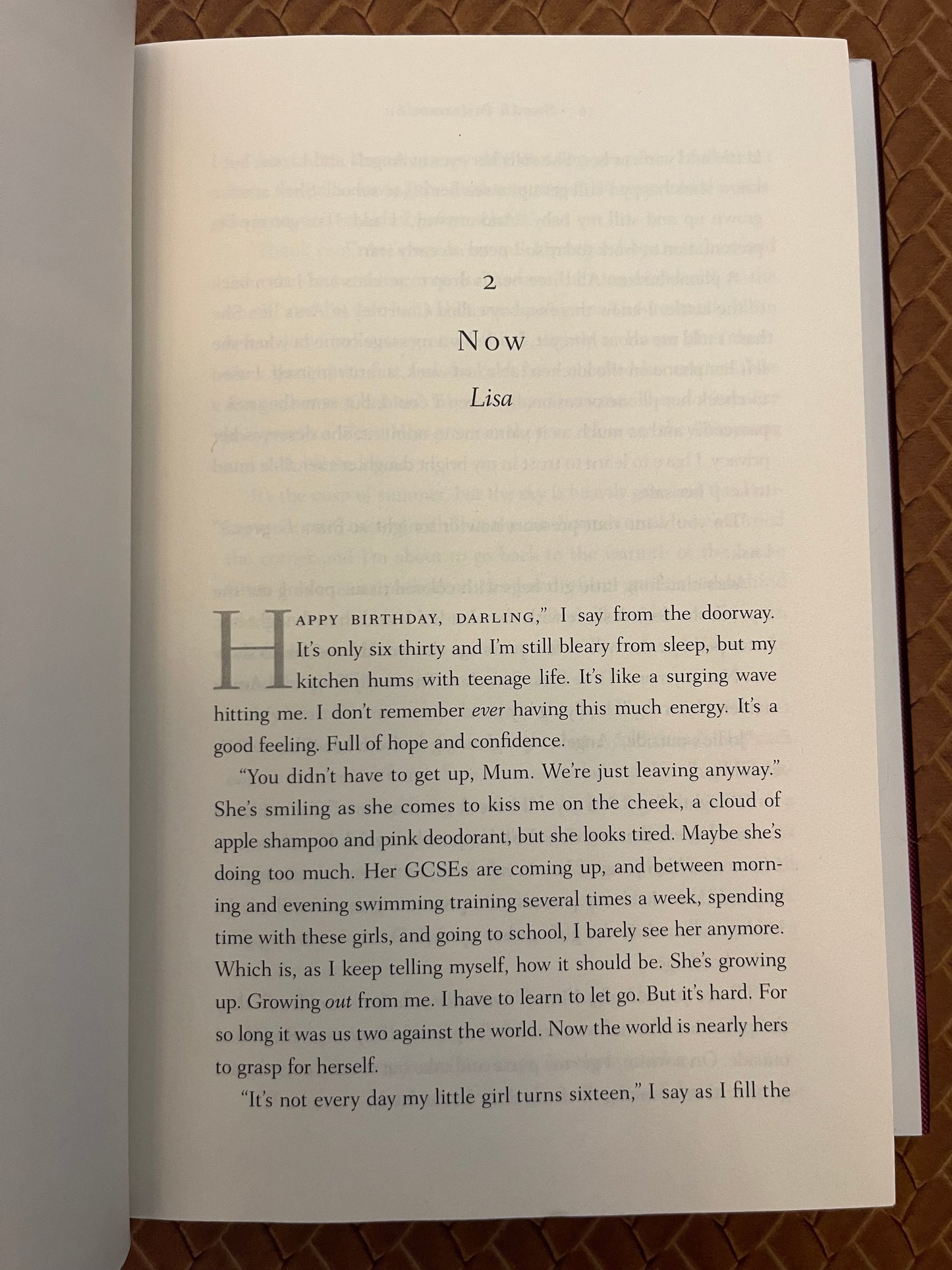 Cross Her Heart by Sarah Pinborough (Hardcover)
