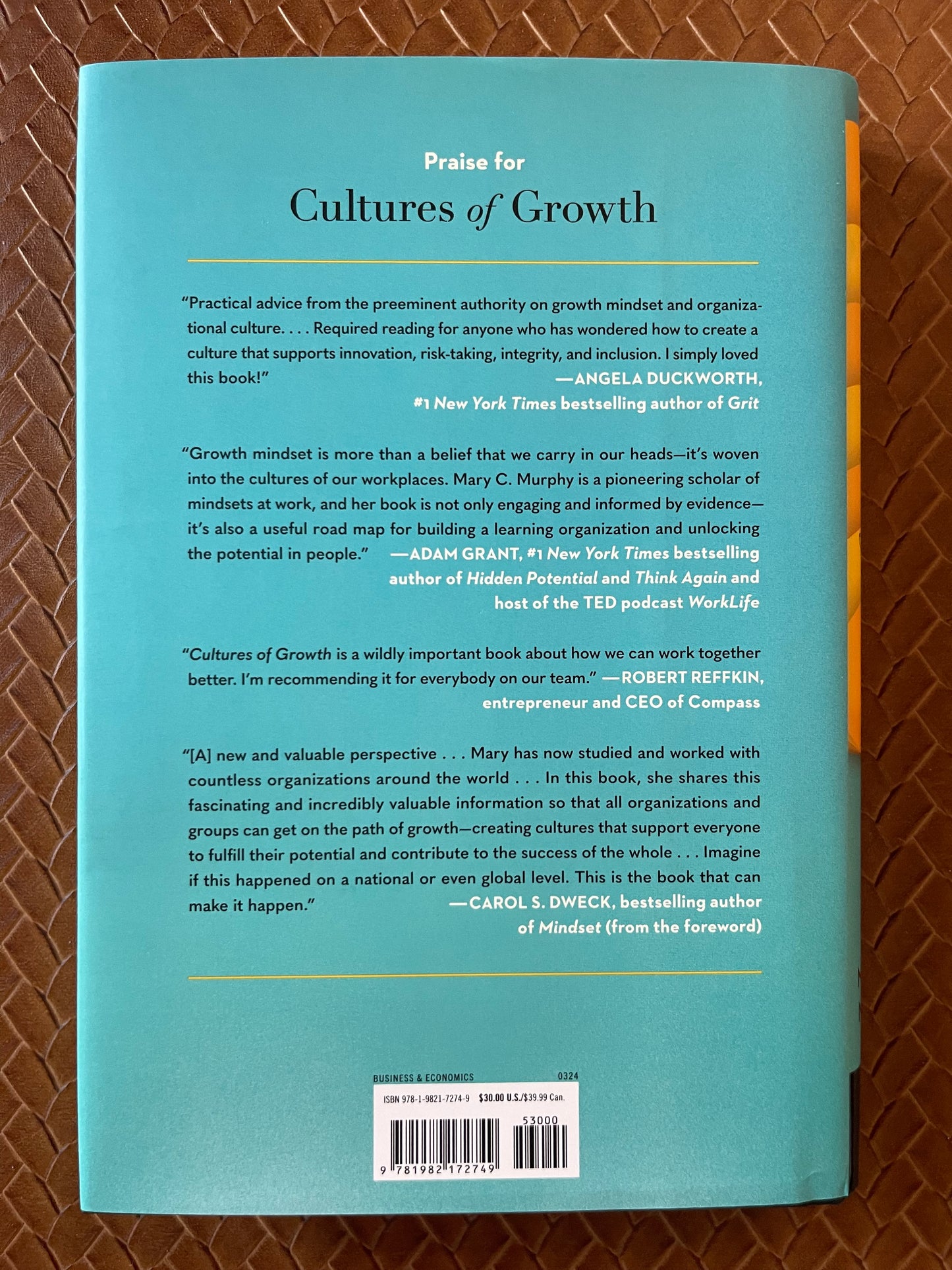 Cultures of Growth: How the New Science of Mindset Can Transform Individuals, Teams, and Organizations by Mary C. Murphy Ph.D., Carol Dweck (Hardcover)