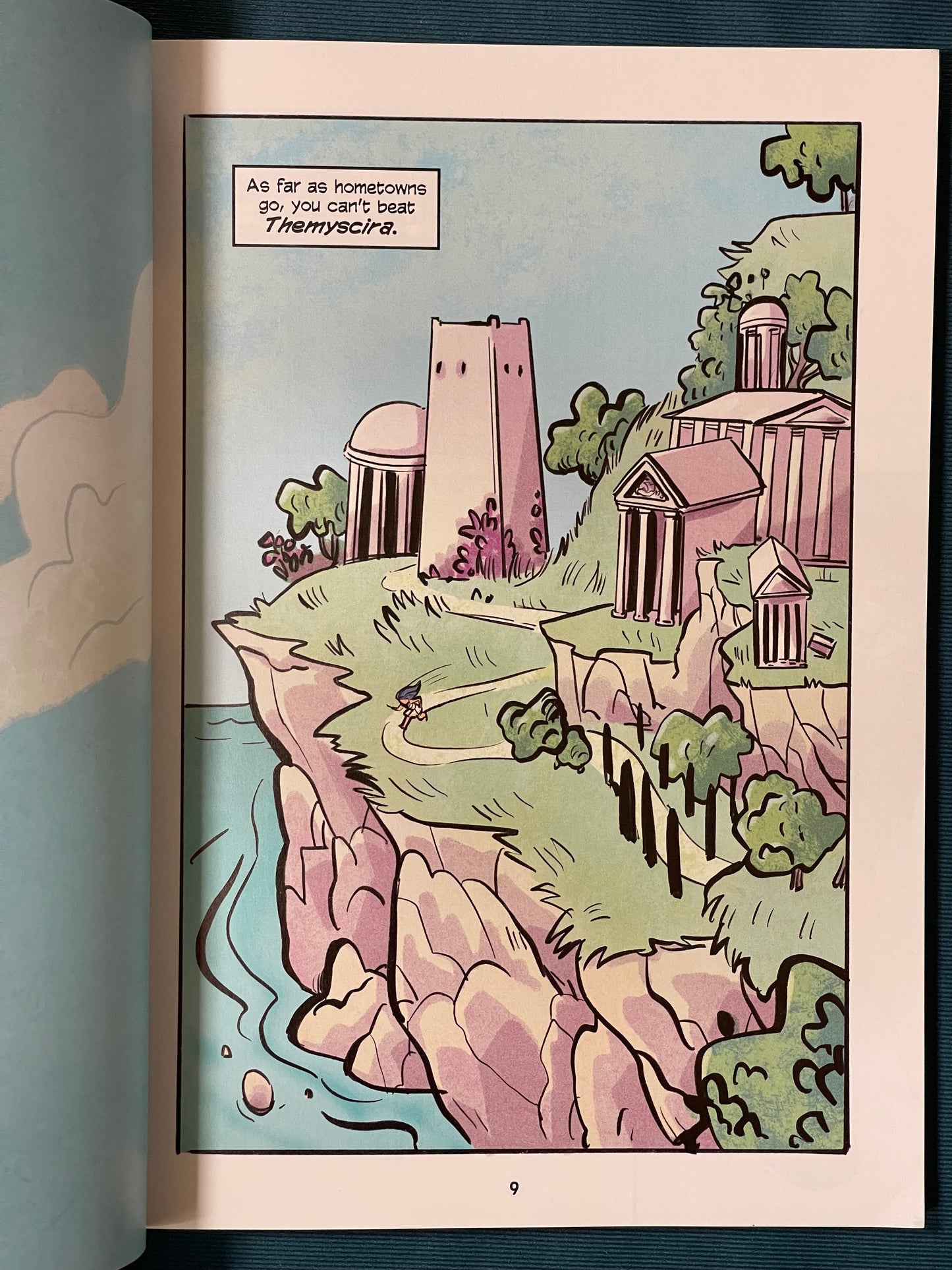 Diana: Princess of the Amazons (Diana #1) by Shannon Hale, Dean Hale, Victoria Ying (Illustrations)