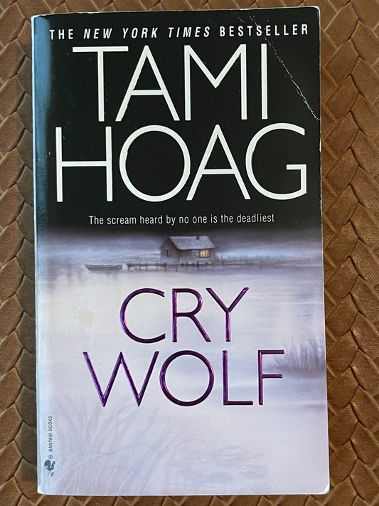 Cry Wolf (Doucet #3) by Tami Hoag