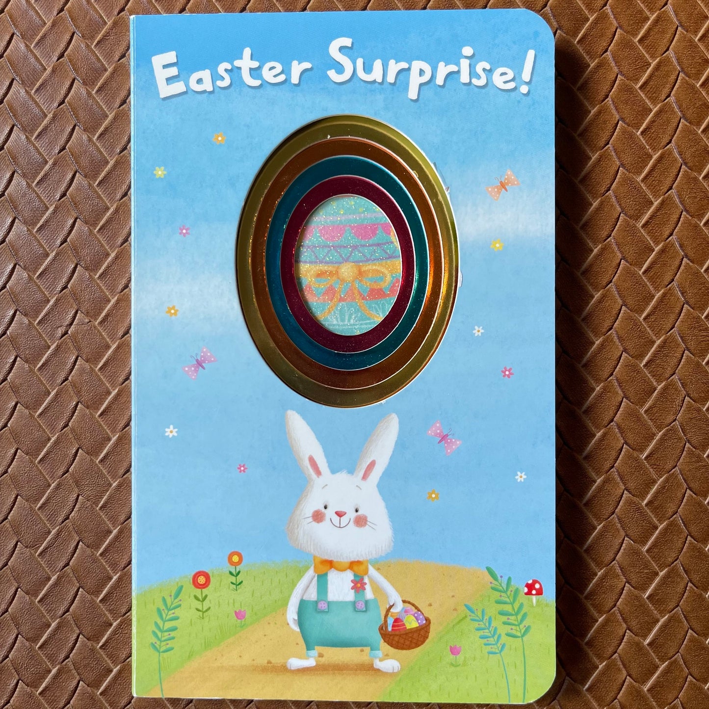 Shiny Shapes: Easter Surprise by Roger Priddy  (Contributor)