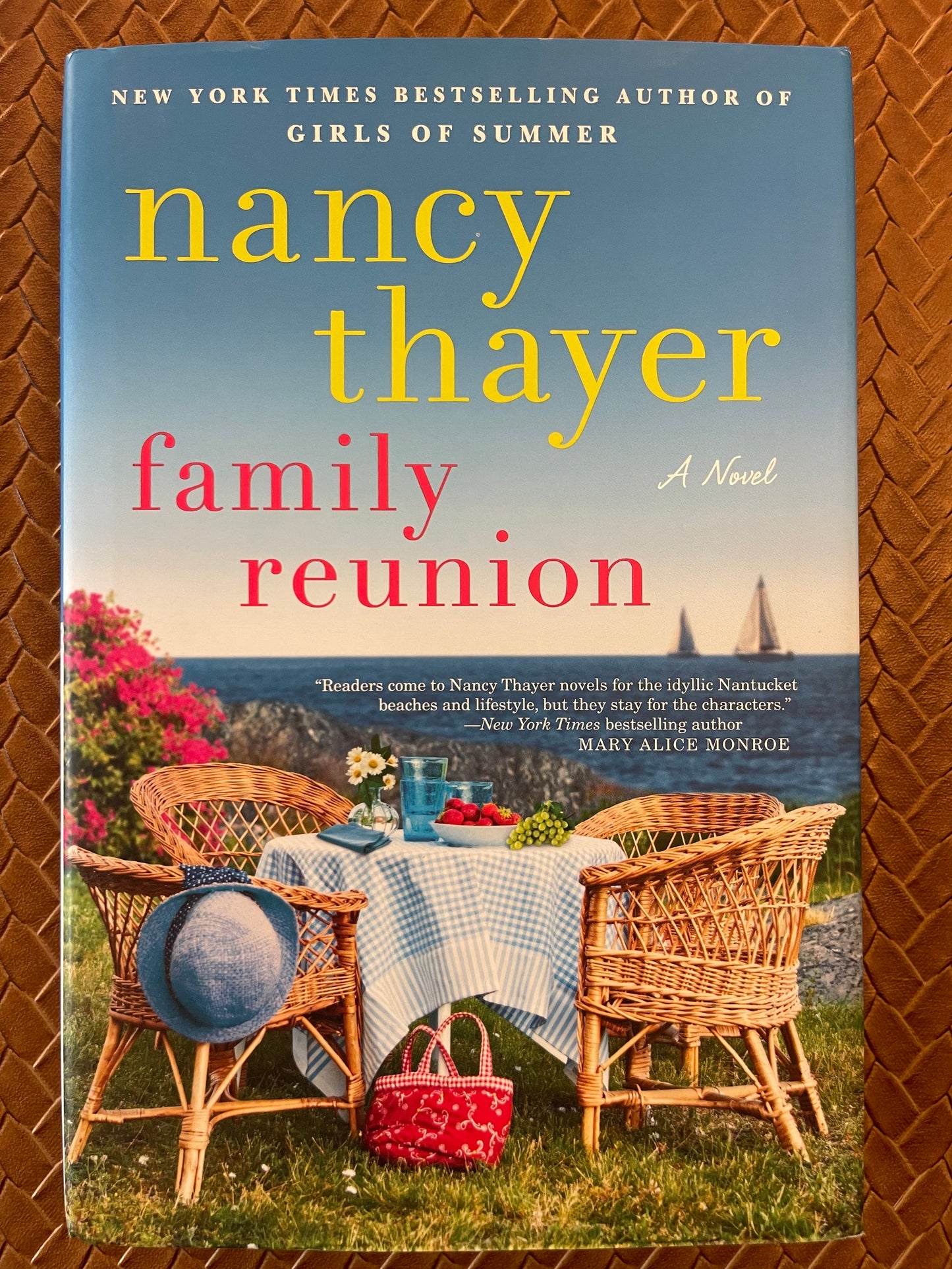 Family Reunion by Nancy Thayer (Hardcover)