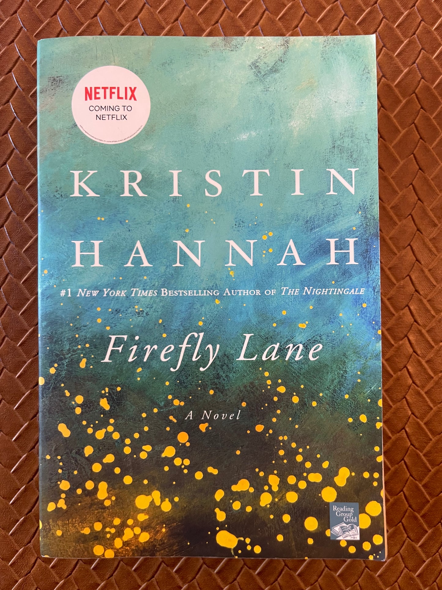 Firefly Lane #1: Firefly Lane by Kristin Hannah (Paperback)