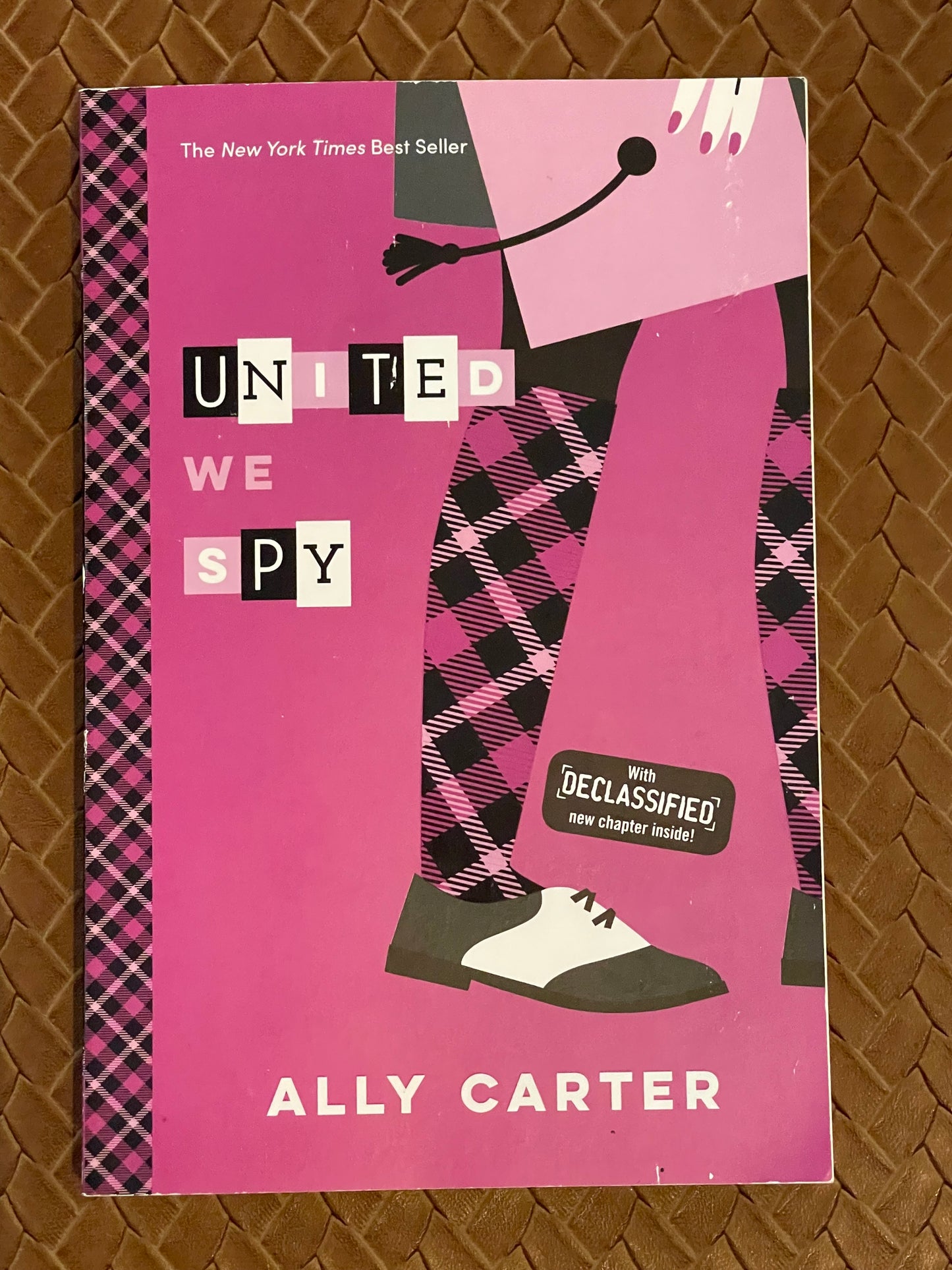 Gallagher Girls #6: United We Spy by Ally Carter (Paperback)