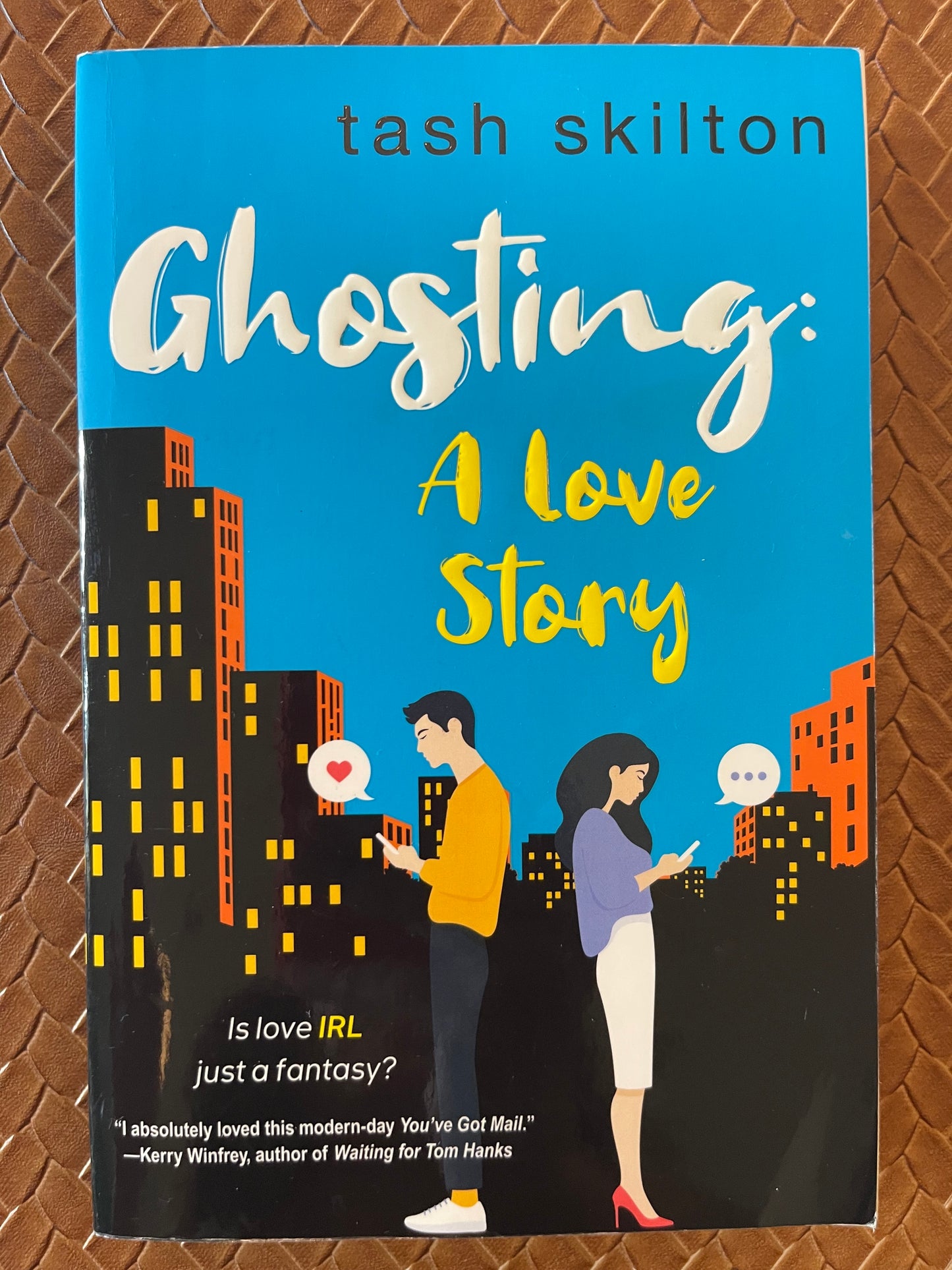 Ghosting: A Love Story by Tash Skilton (Paperback)