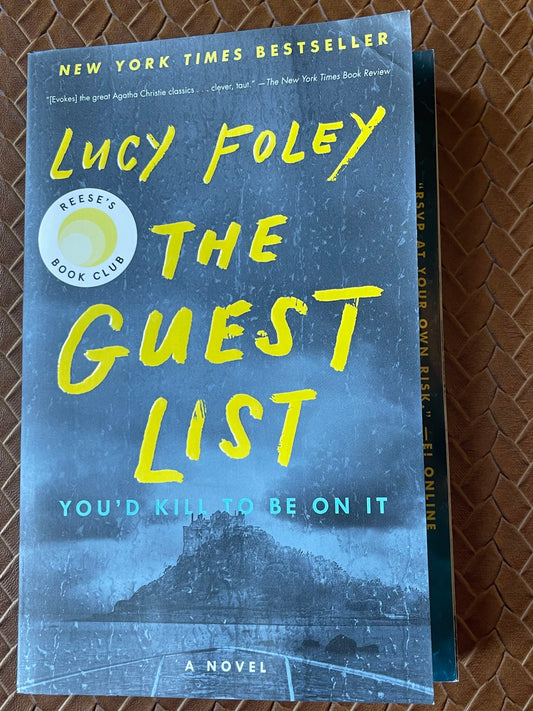 The Guest List by Lucy Foley (Paperback)