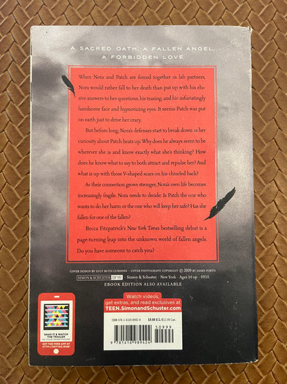 Hush, Hush #1: Hush, Hush by Becca Fitzpatrick (Paperback)