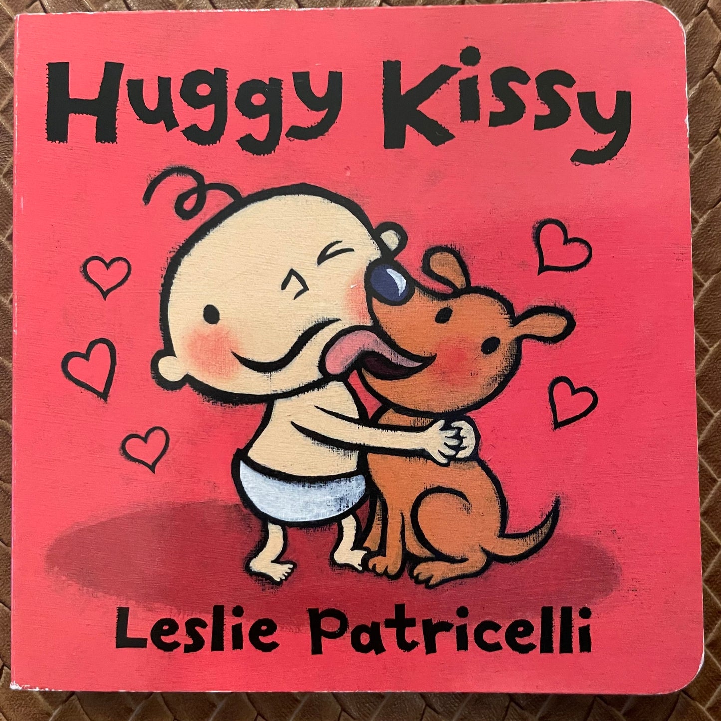 Huggy Kissy by Leslie Patricelli