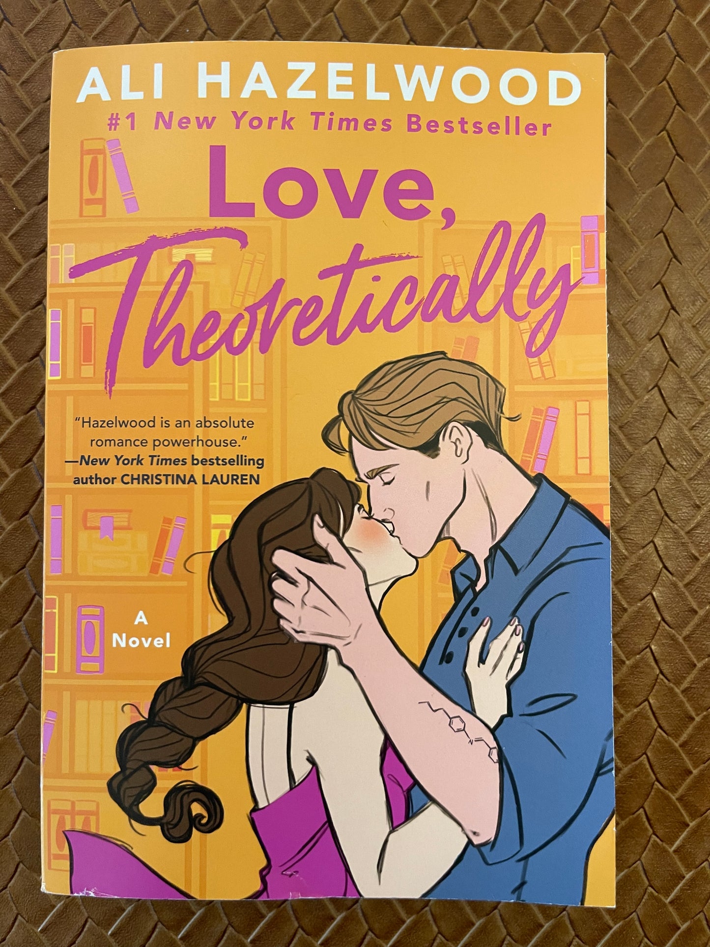 Love, Theoretically by Ali Hazelwood (Paperback)