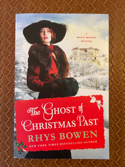 Molly Murphy Mystery #17: The Ghost of Christmas Past by Rhys Bowen (Paperback)