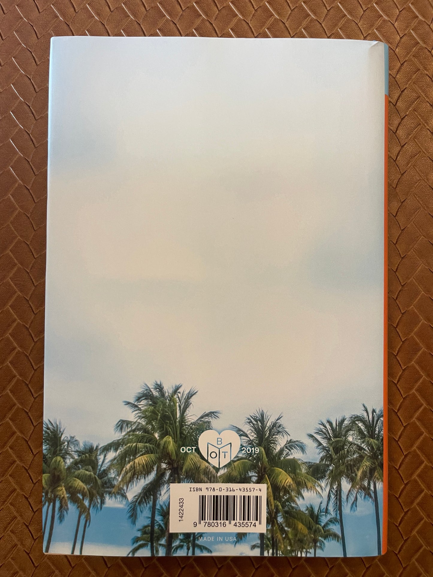 Paradise #2: What Happens in Paradise by Elin Hilderbrand (Hardcover)