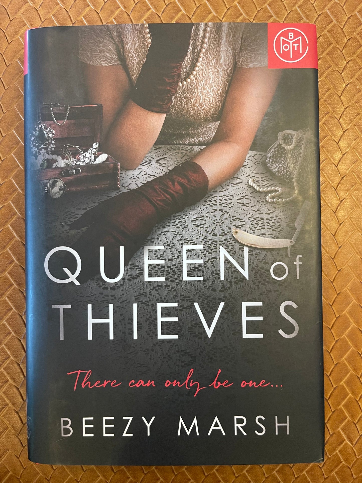 Queen of Thieves #1: Queen of Thieves by Beezy Marsh (Hardcover)