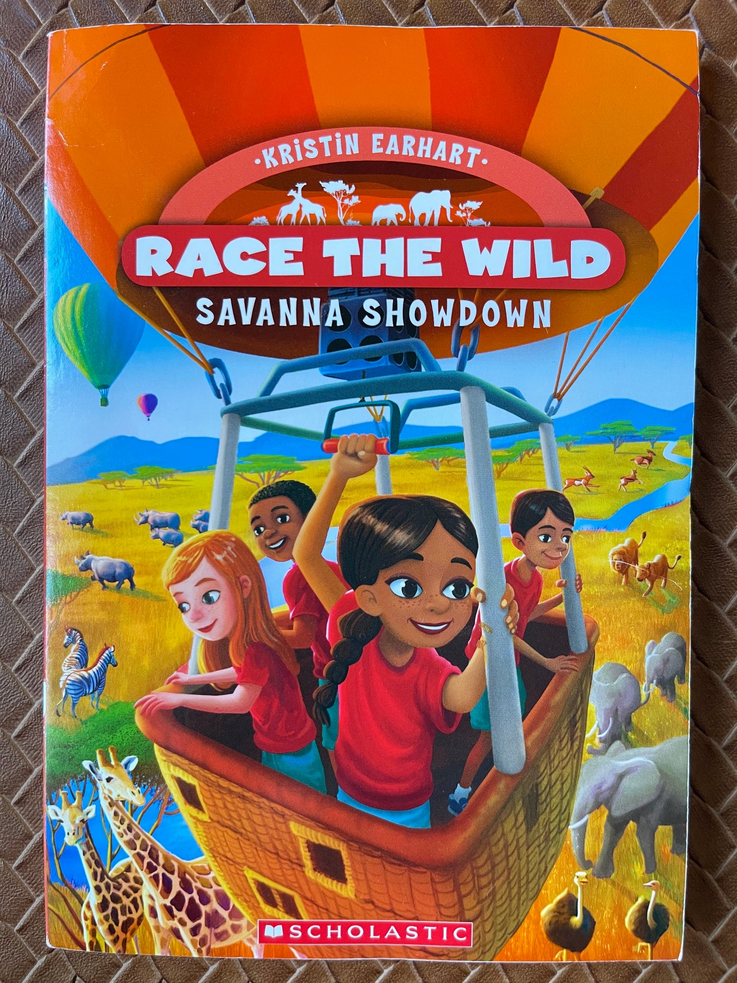 Savanna Showdown (Race the Wild #4) by Kristin Earhart