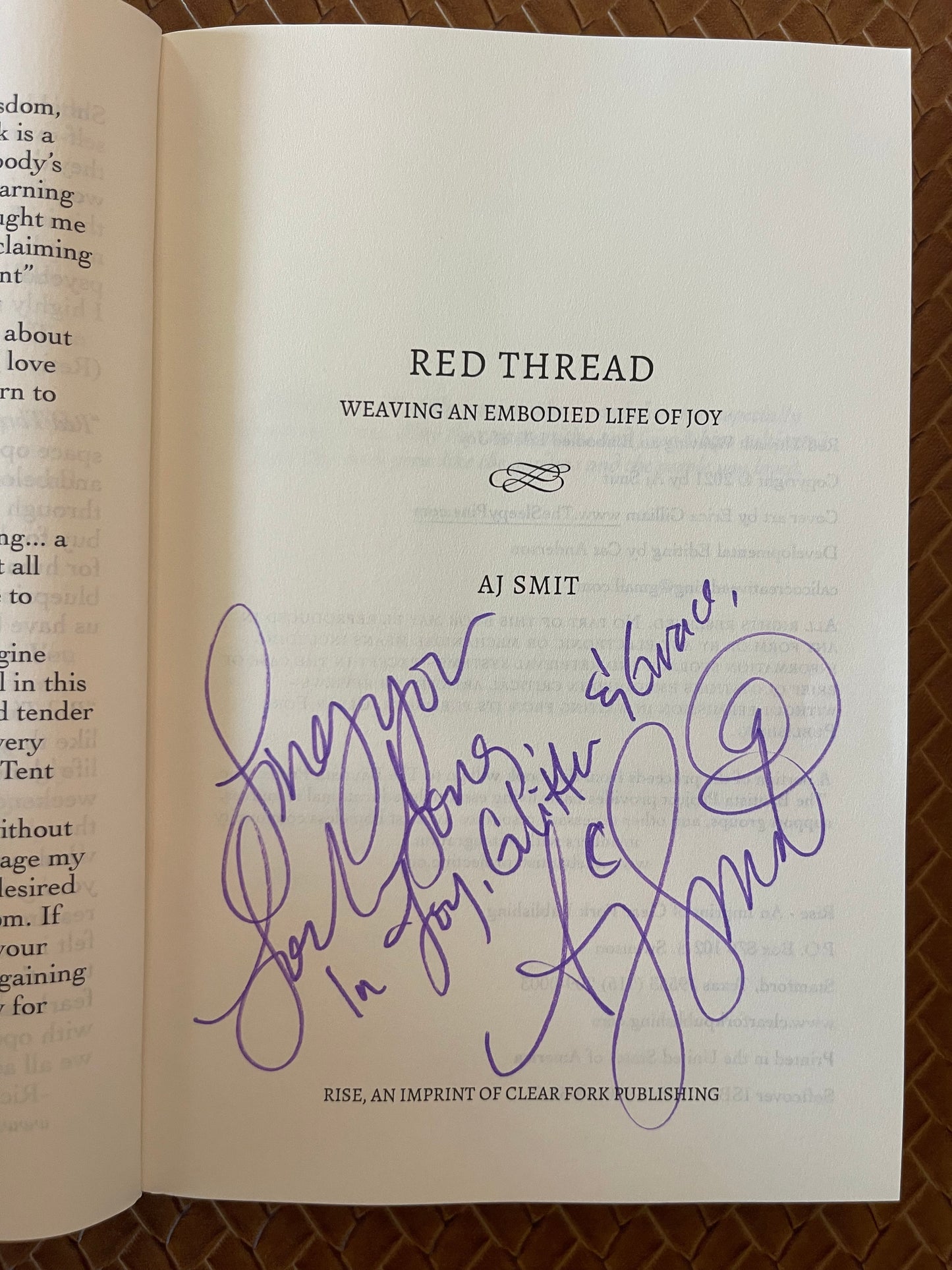 Red Thread: Weaving an Embodied Life of Joy by A.J. Smit (Paperback)