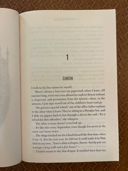 Simon Snow #1: Carry On by Rainbow Rowell (Paperback)