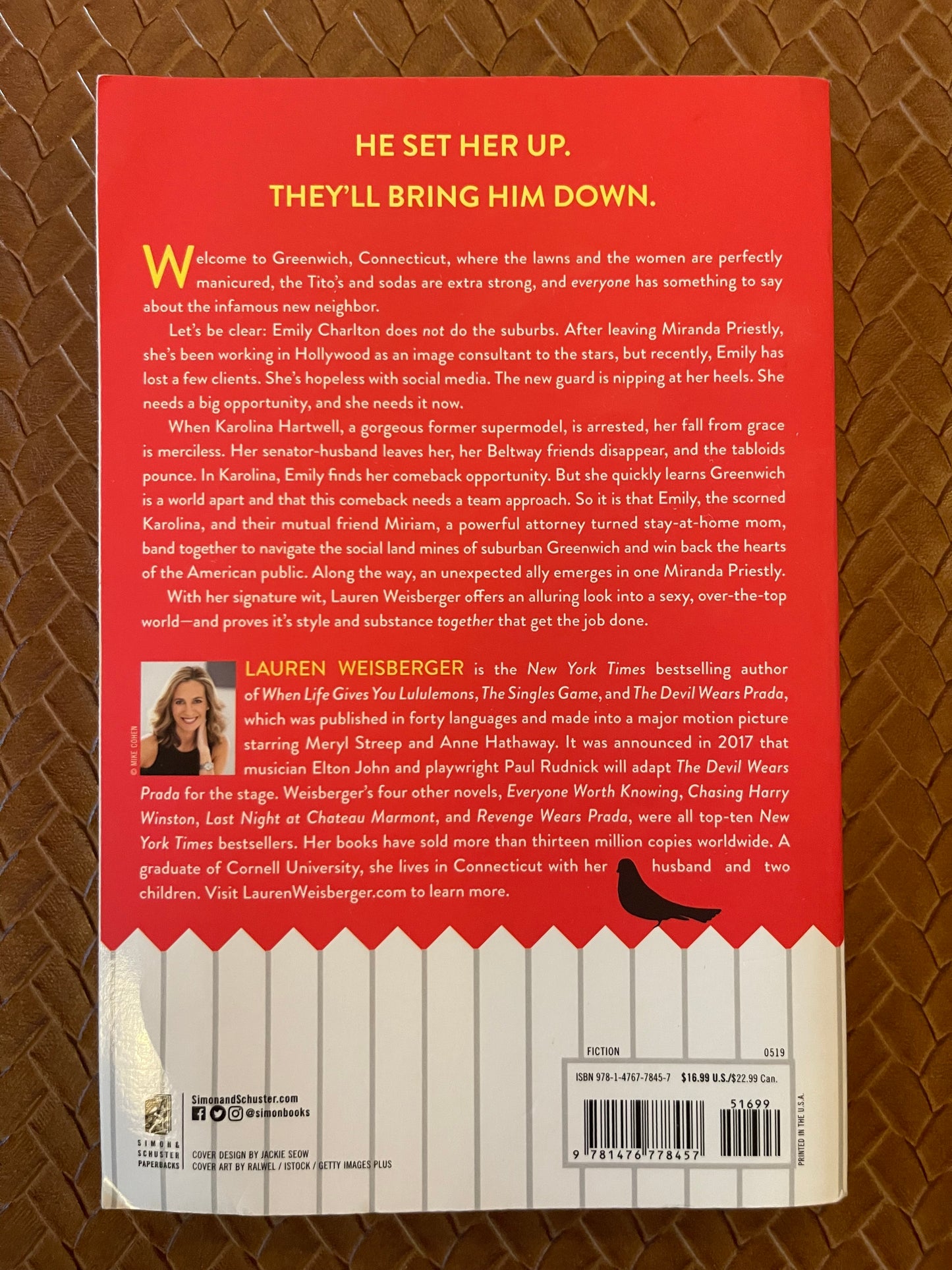 The Devil Wears Prada #3: When Life Gives You Lululemons by Lauren Weisberger (Paperback)