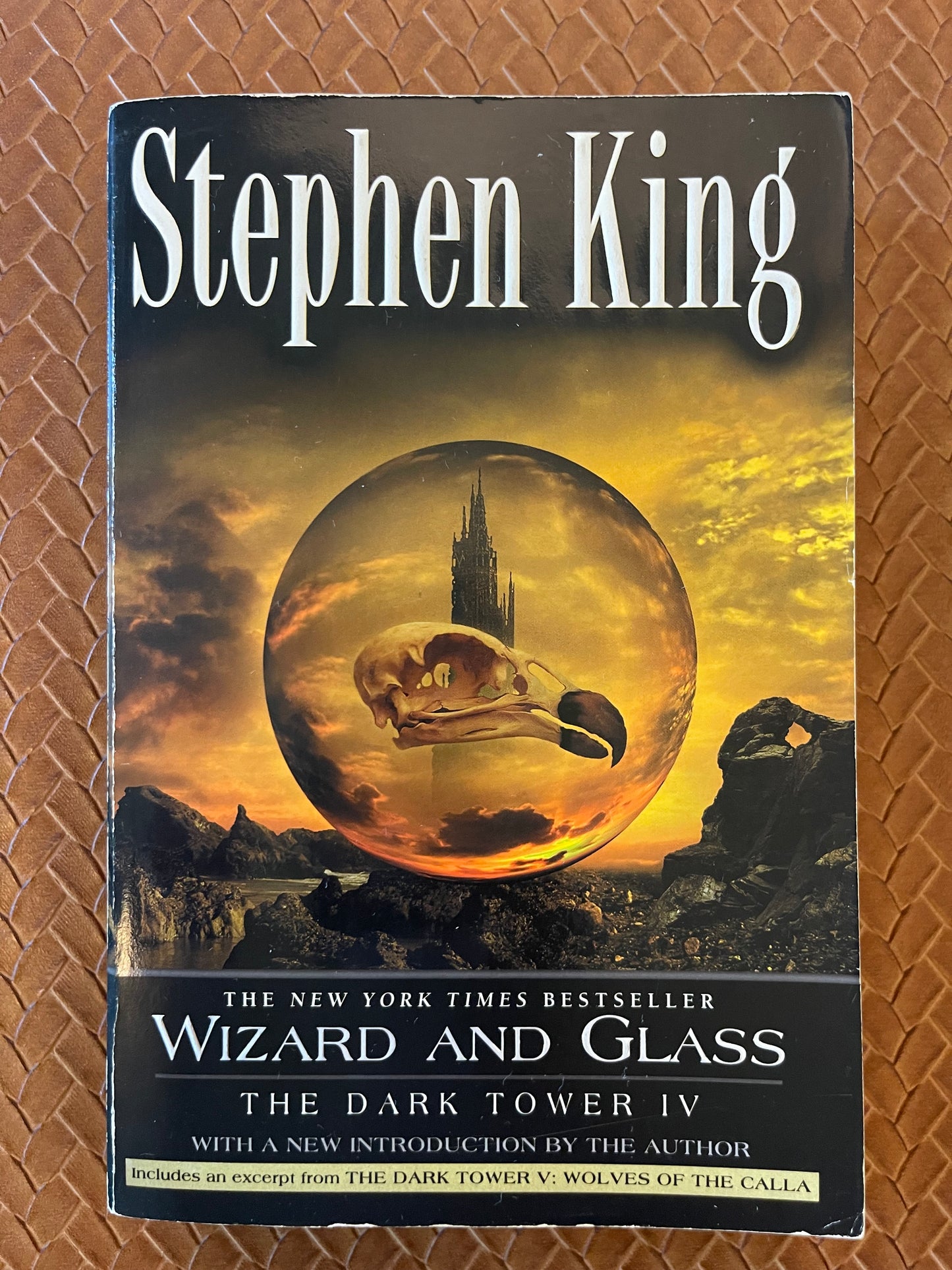 The Dark Tower #4: Wizard and Glass by Stephen King (Paperback)