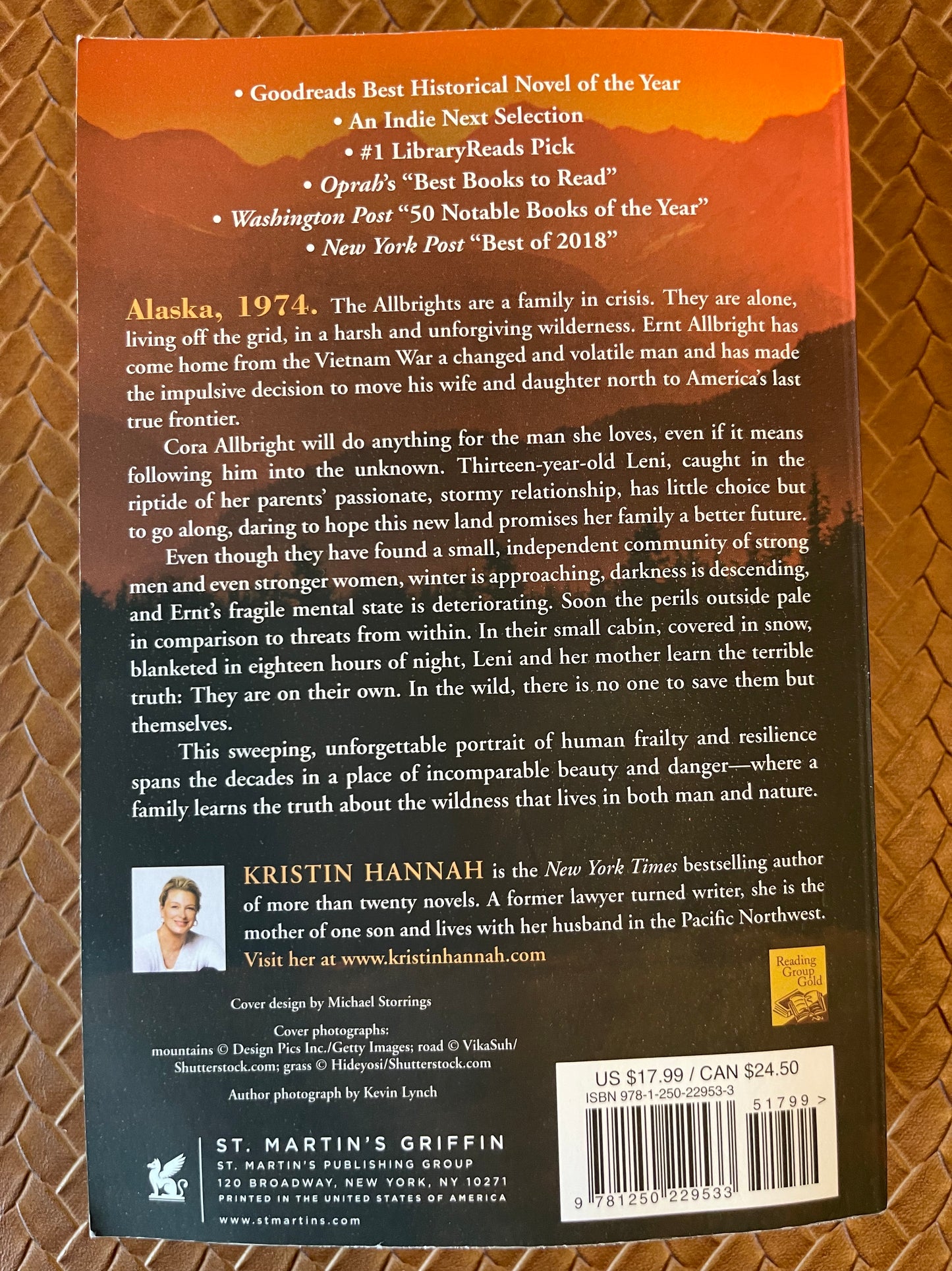The Great Alone by Kristin Hannah (Paperback)