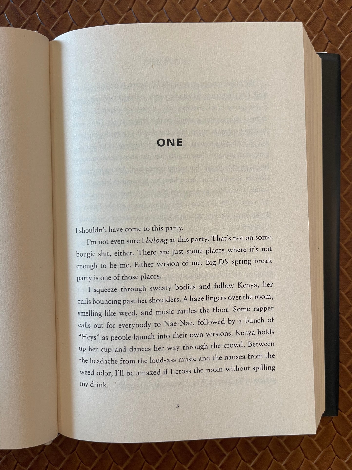 The Hate U Give #1: The Hate U Give by Angie Thomas (Hardcover)