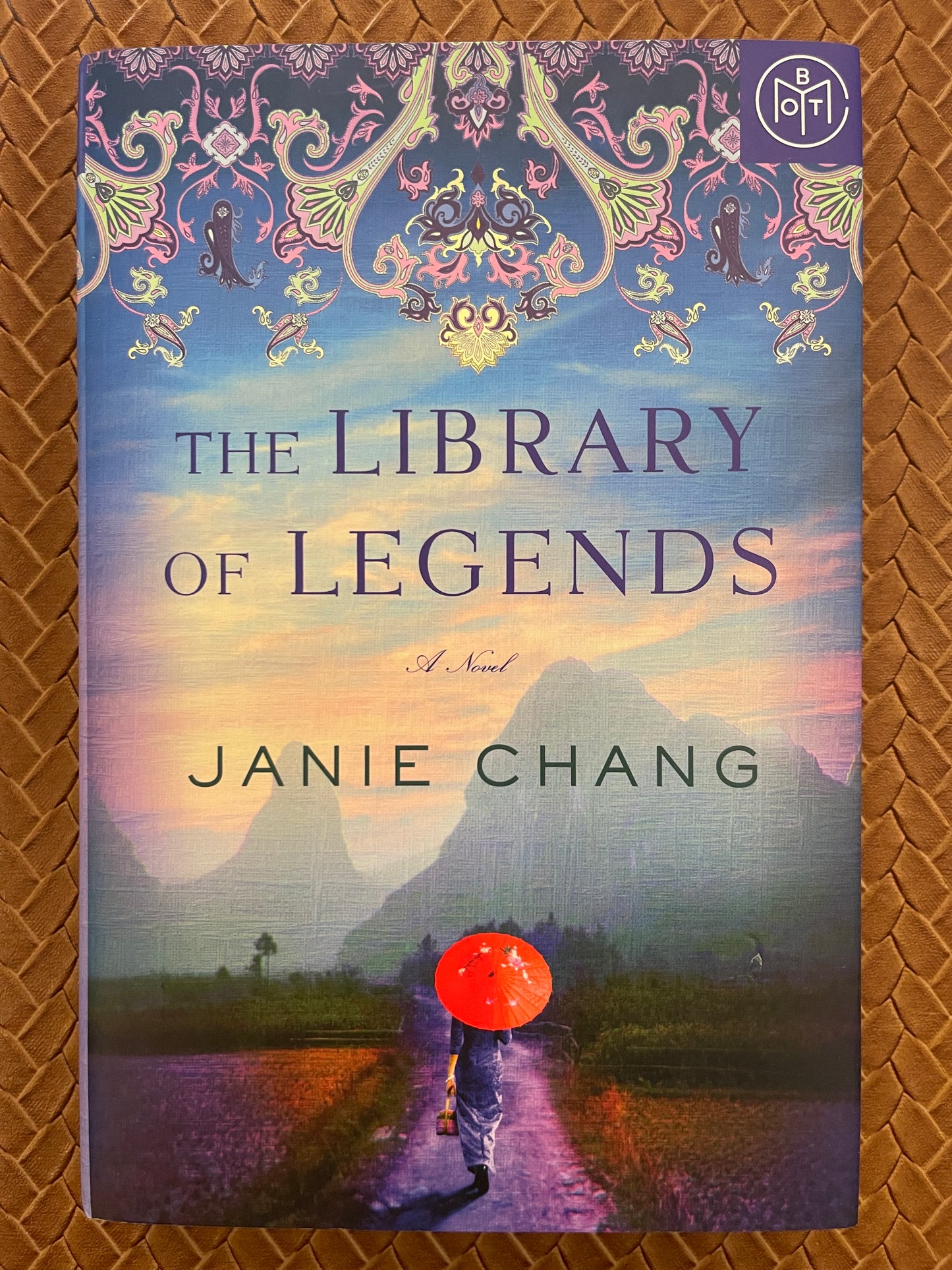 The Library of Legends by Janie Chang (Hardcover)