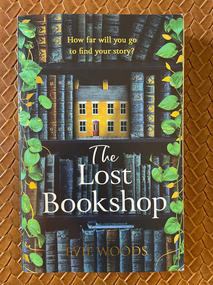 The Lost Bookshop by Evie Woods, Evie Gaughan (Paperback)