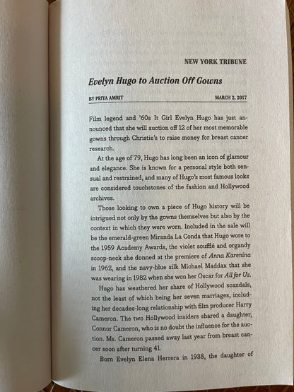 The Seven Husbands of Evelyn Hugo by Taylor Jenkins Reid (Paperback)