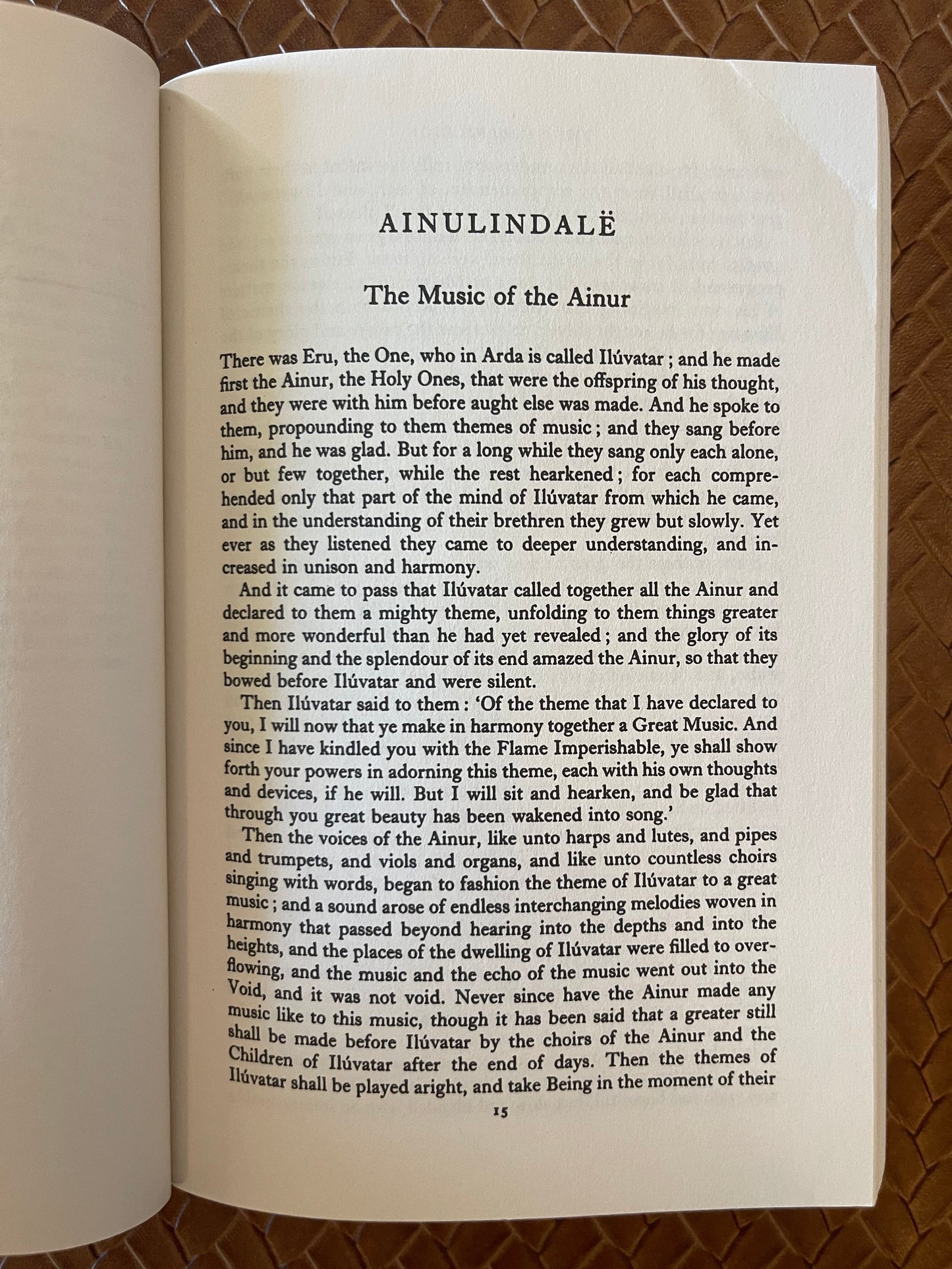 The Silmarillion by J.R.R. Tolkien, Christopher Tolkien (Paperback)